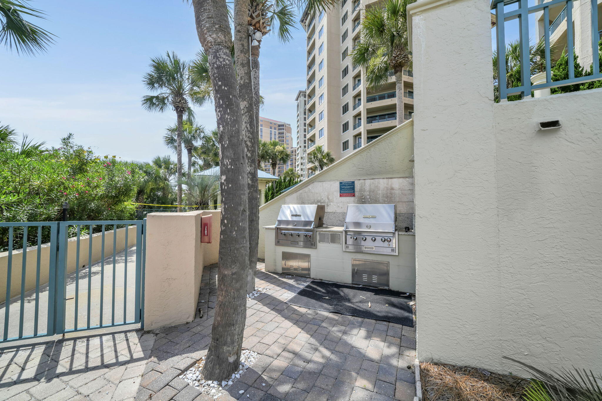 SOUTHWINDS I AT SANDESTIN - Residential