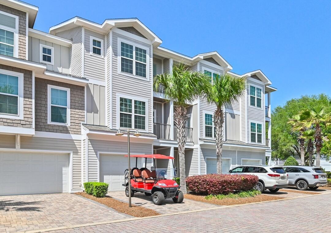 DRIFTWOOD DRIVE TOWNHOMES - Residential