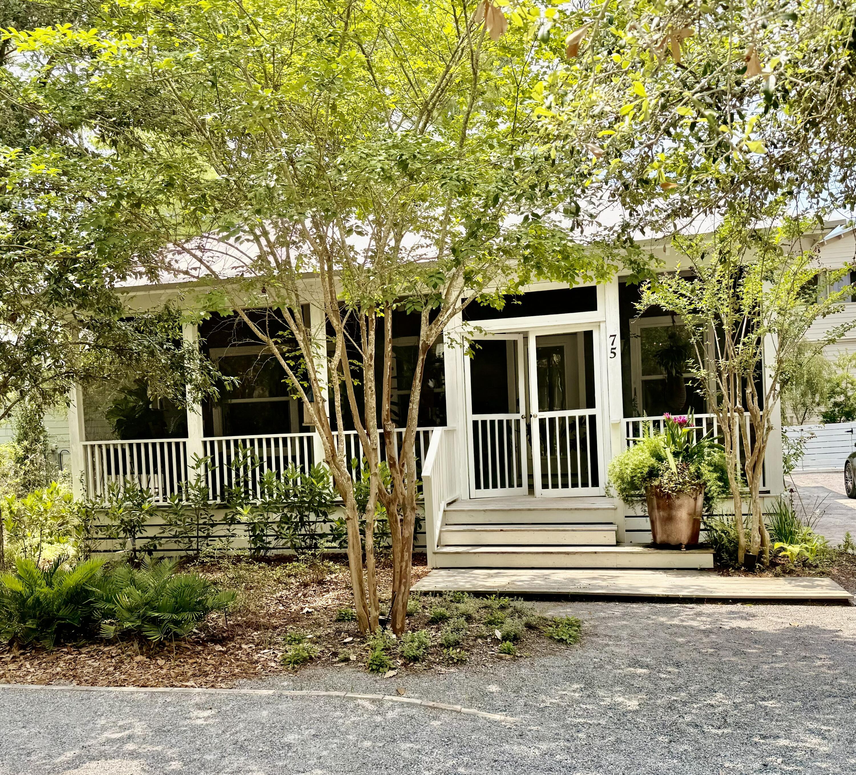GROVE BY THE SEA - Residential