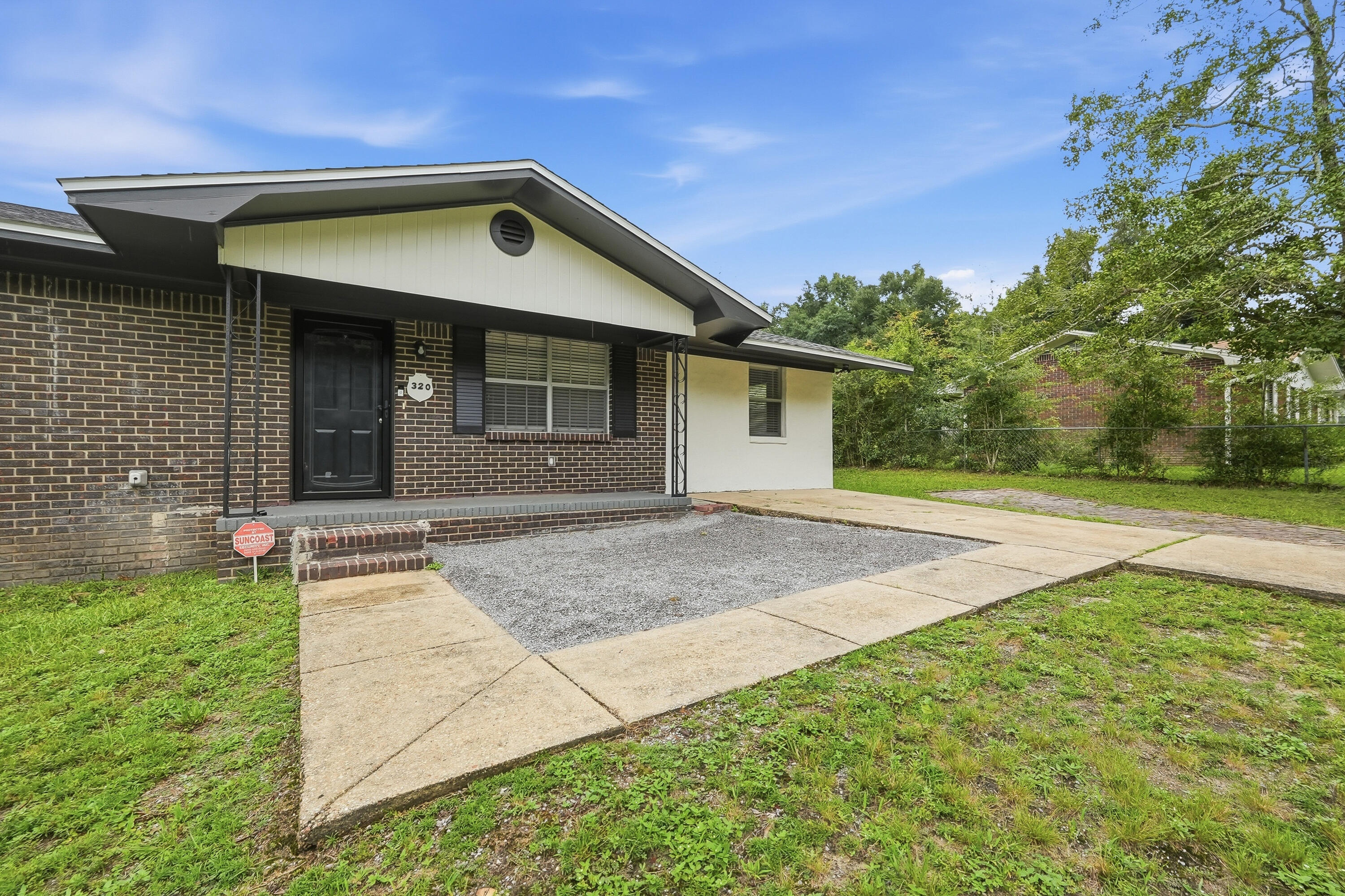 ADAMS POWELL EAST - Residential