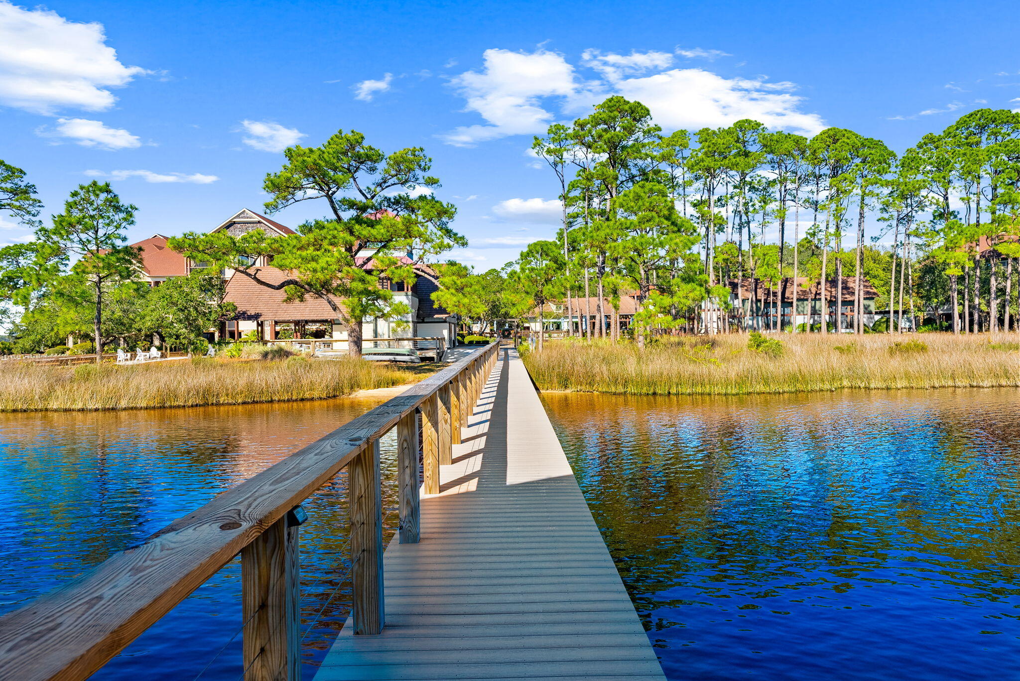 WILD HERON - Residential