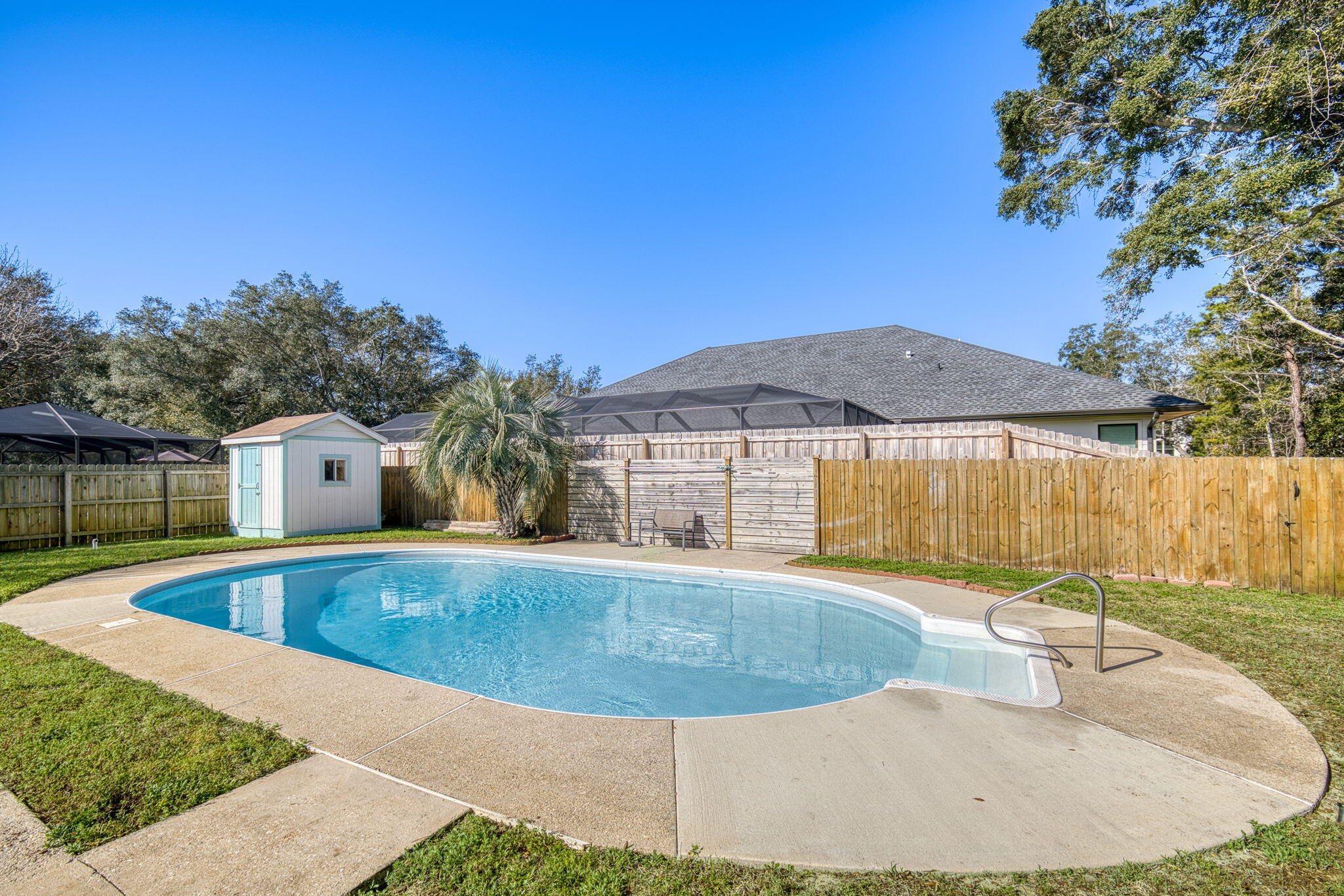 SANDPIPER VILLAGE - Residential