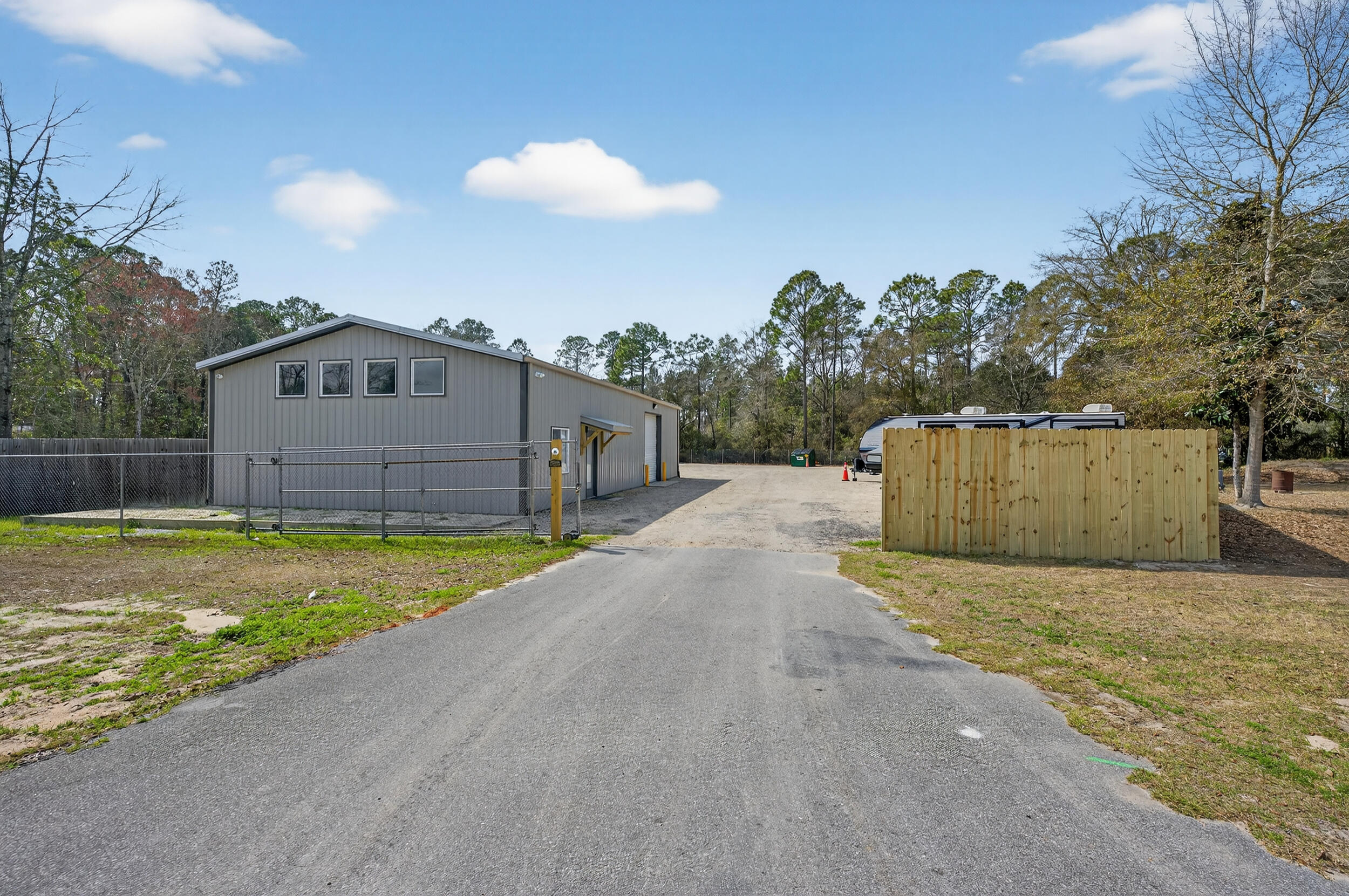 JOLLY BAY ACRES - Residential