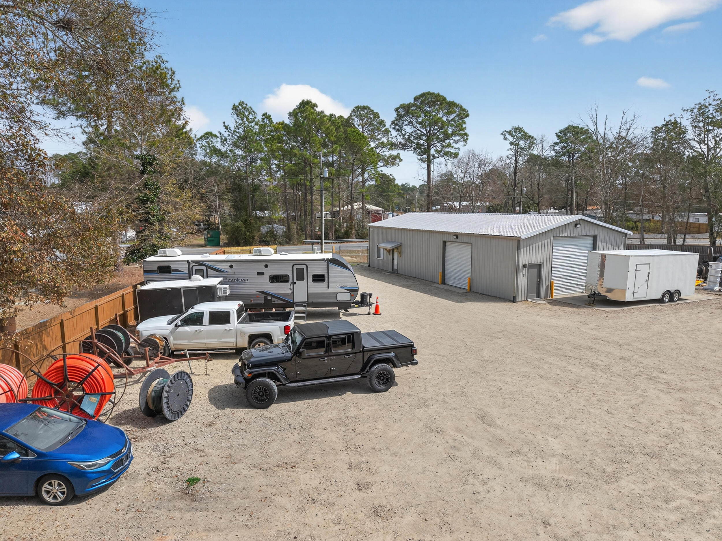JOLLY BAY ACRES - Residential
