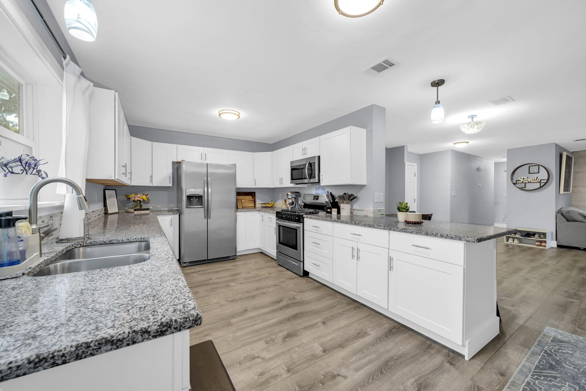 MIDPINES - Residential