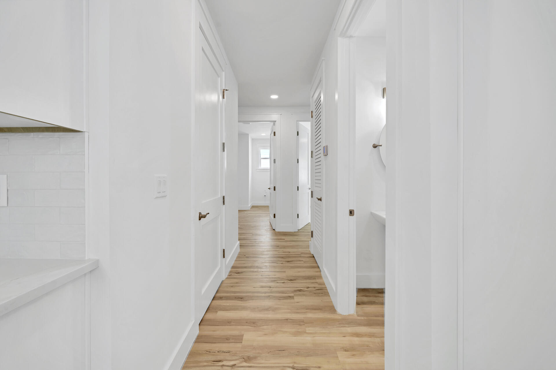 SHELTER COVE ESTATES 2ND ADDN - Residential