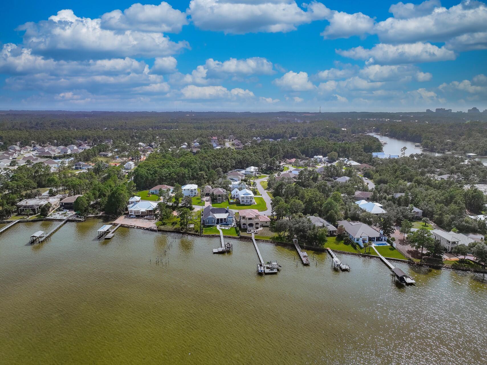 SHELTER COVE ESTATES 2ND ADDN - Residential