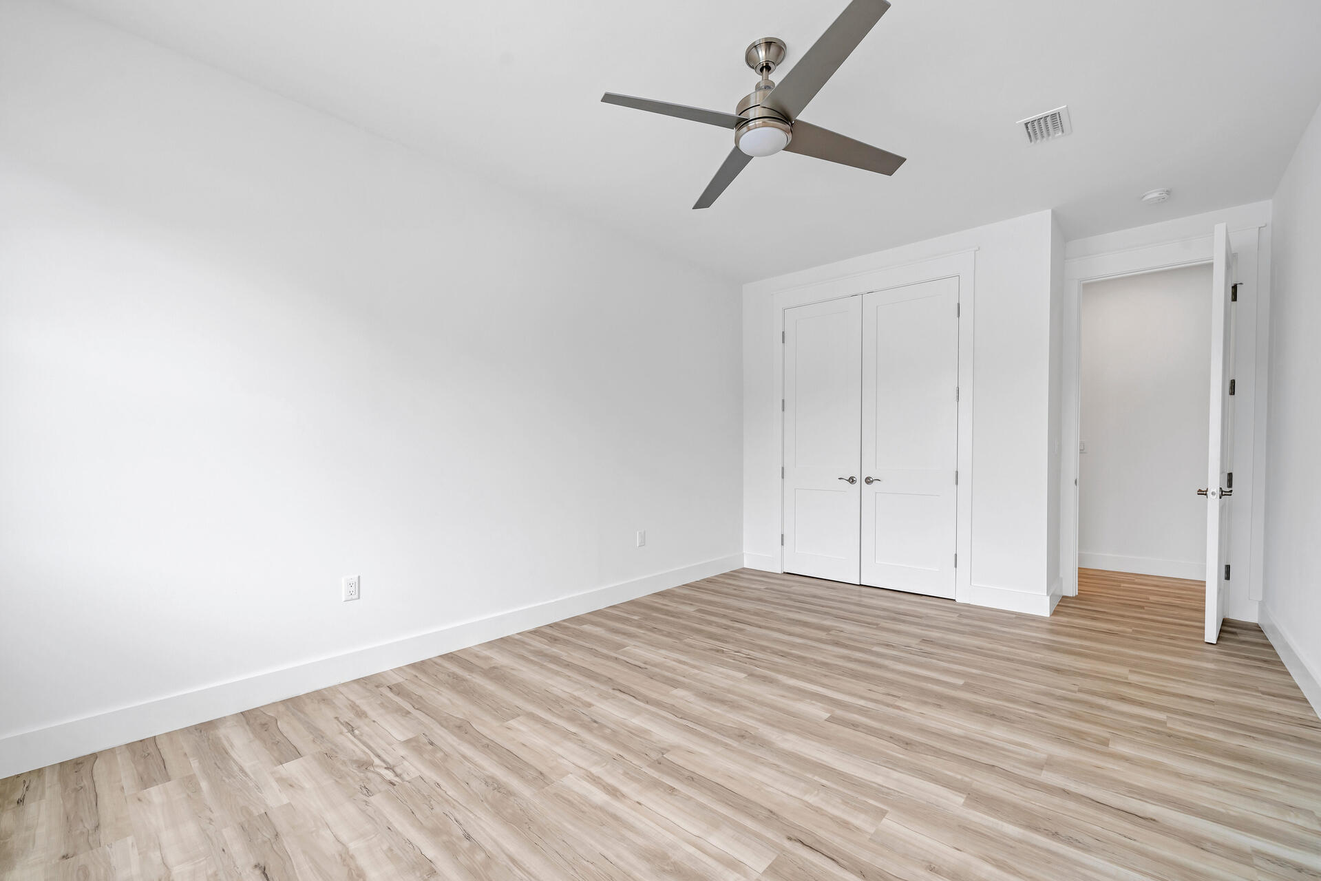 SHELTER COVE ESTATES 2ND ADDN - Residential