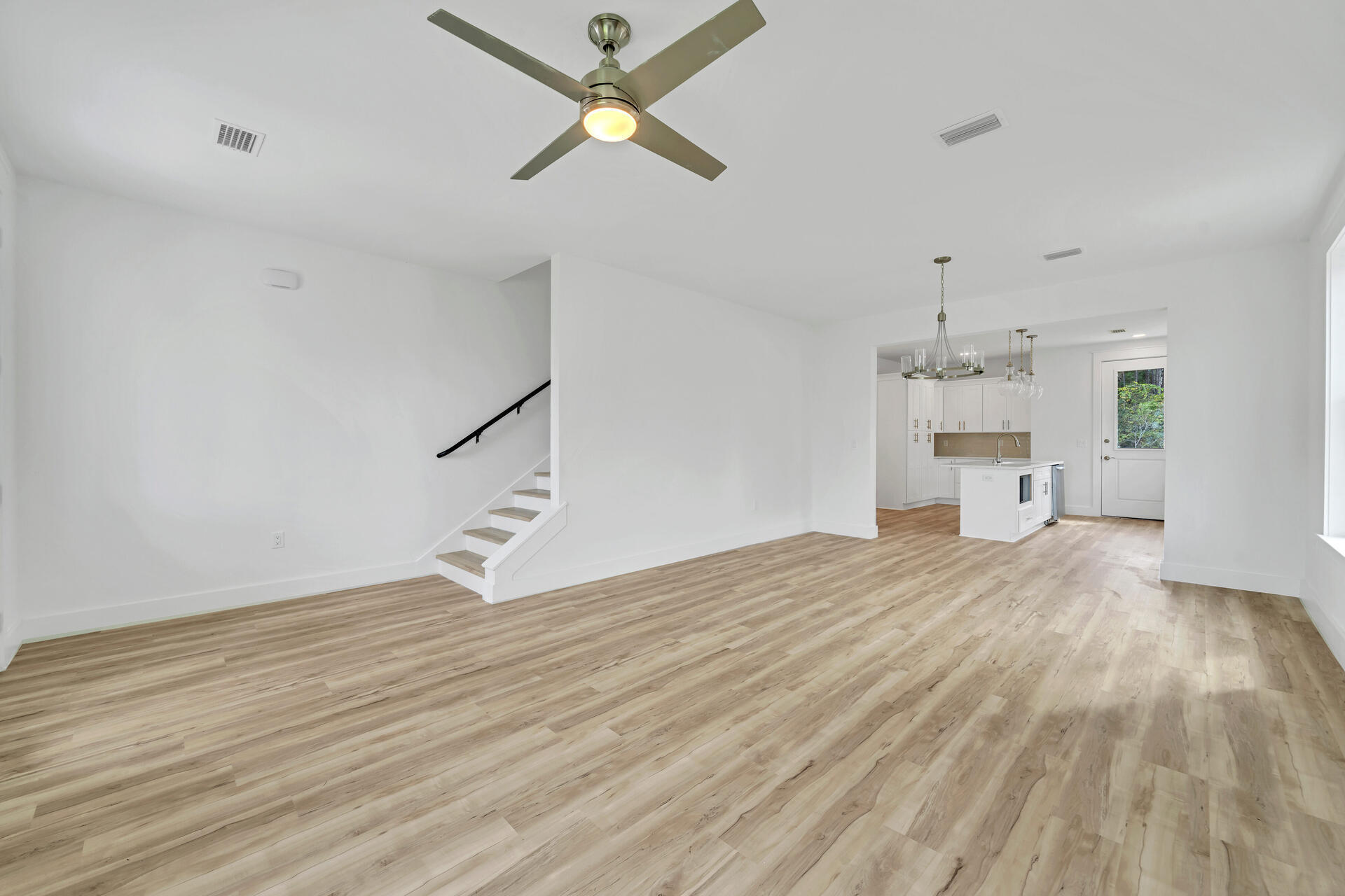 SHELTER COVE ESTATES 2ND ADDN - Residential