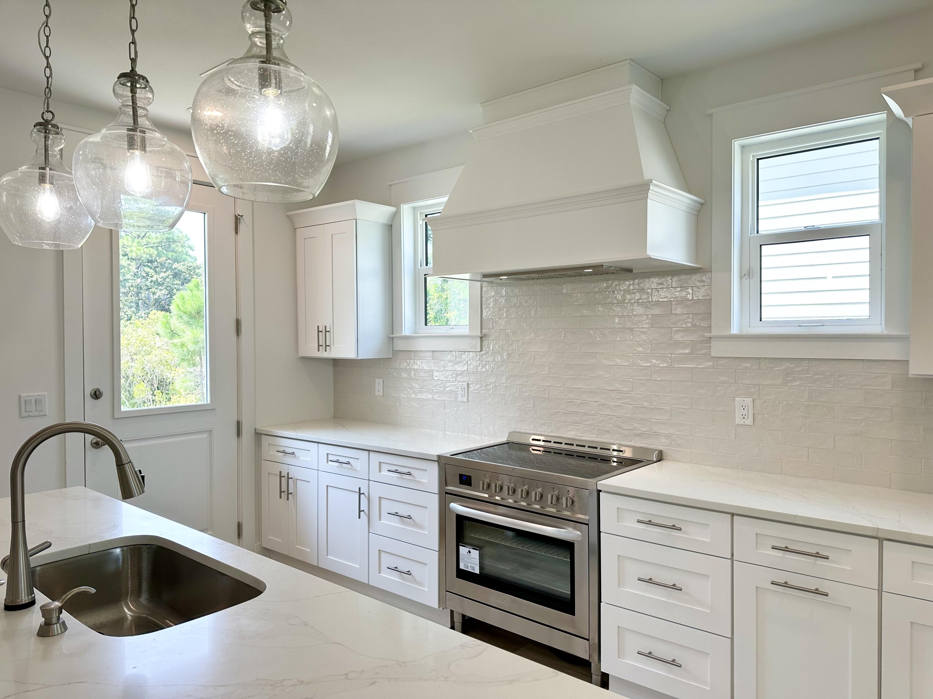 SHELTER COVE ESTATES 2ND ADDN - Residential