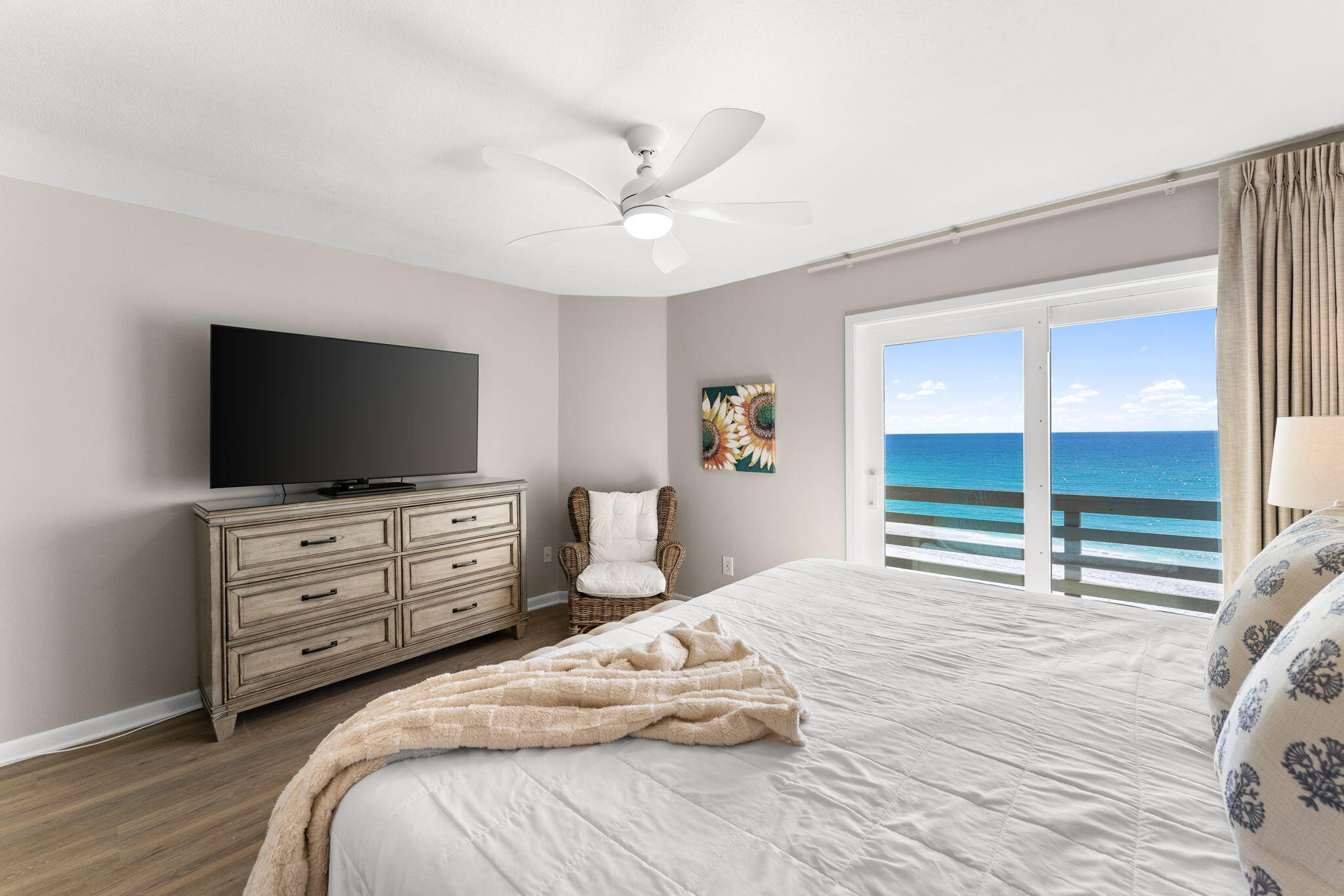 SEA MIST T/H - Residential