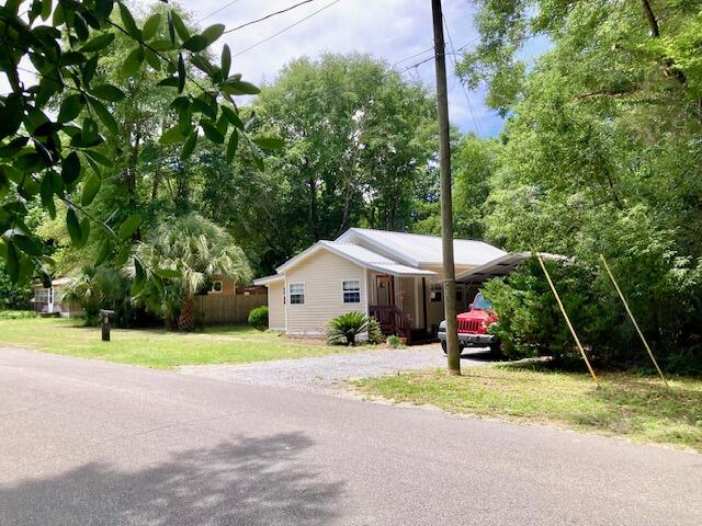 TOWN OF DEFUNIAK SPRINGS - Residential