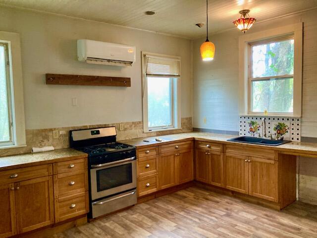 TOWN OF DEFUNIAK SPRINGS - Residential