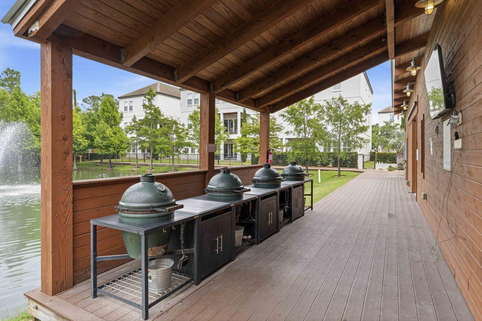 The Retreat at Miramar - Residential