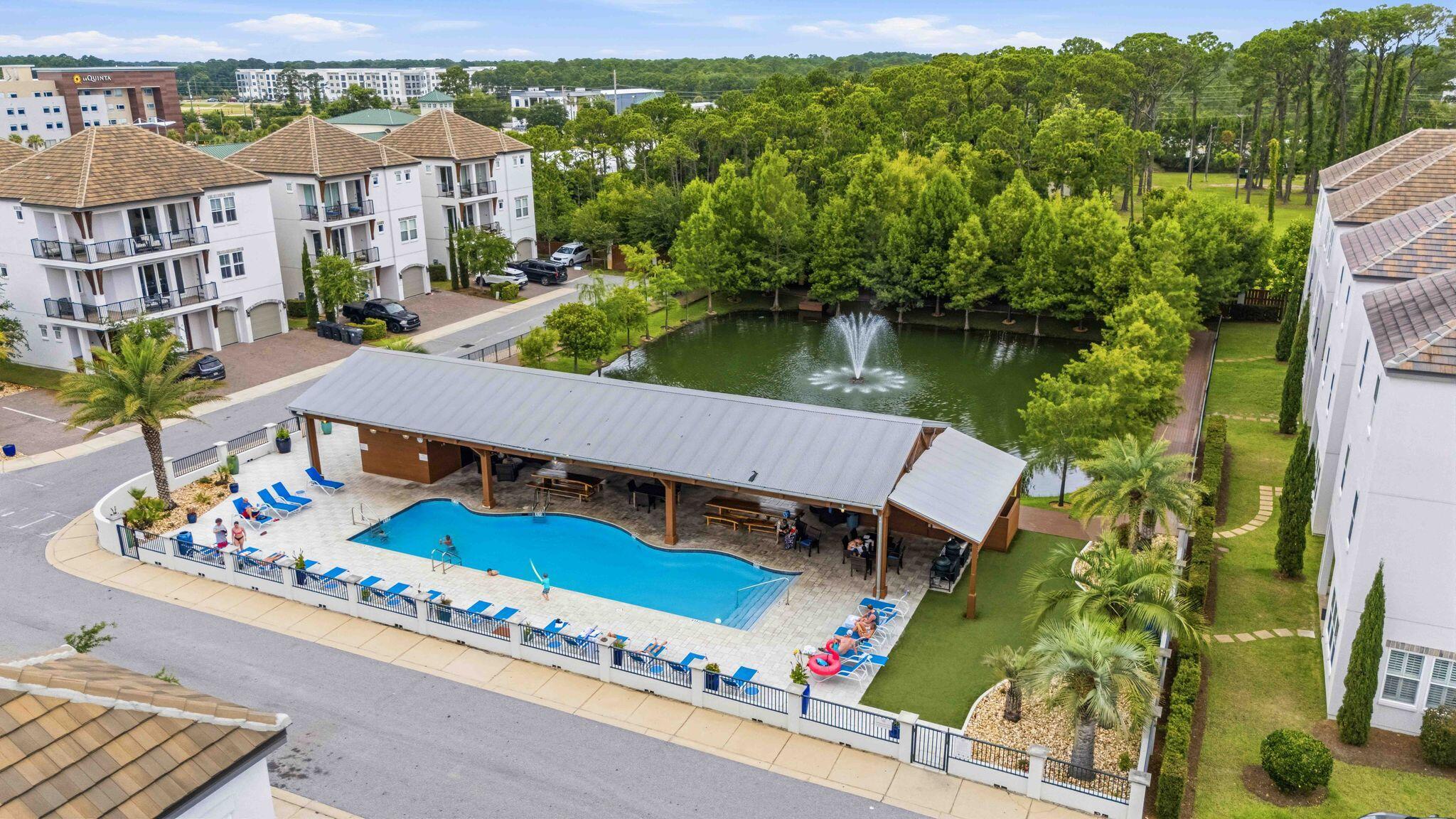 The Retreat at Miramar - Residential