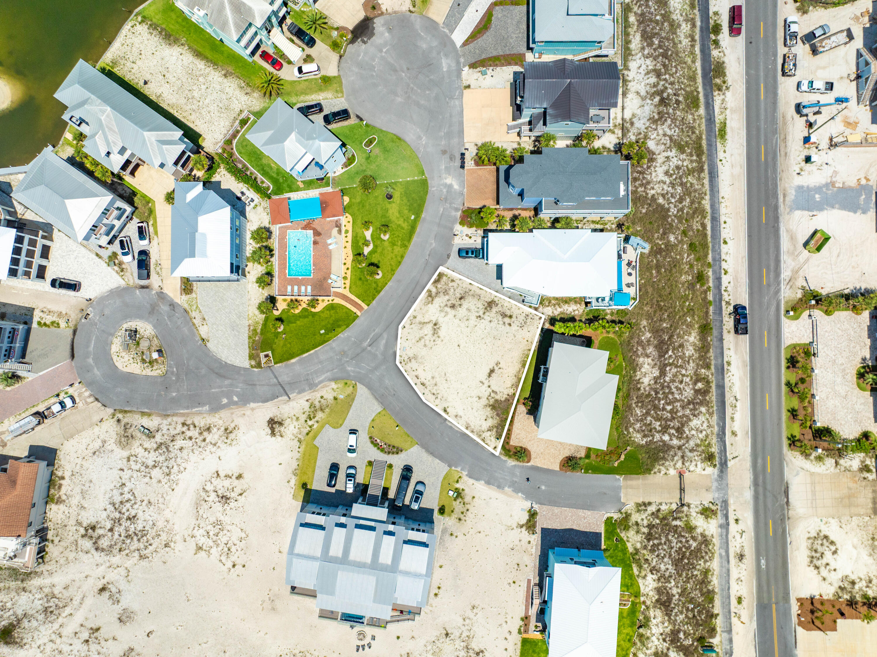 SAILMAKER COVE - Land