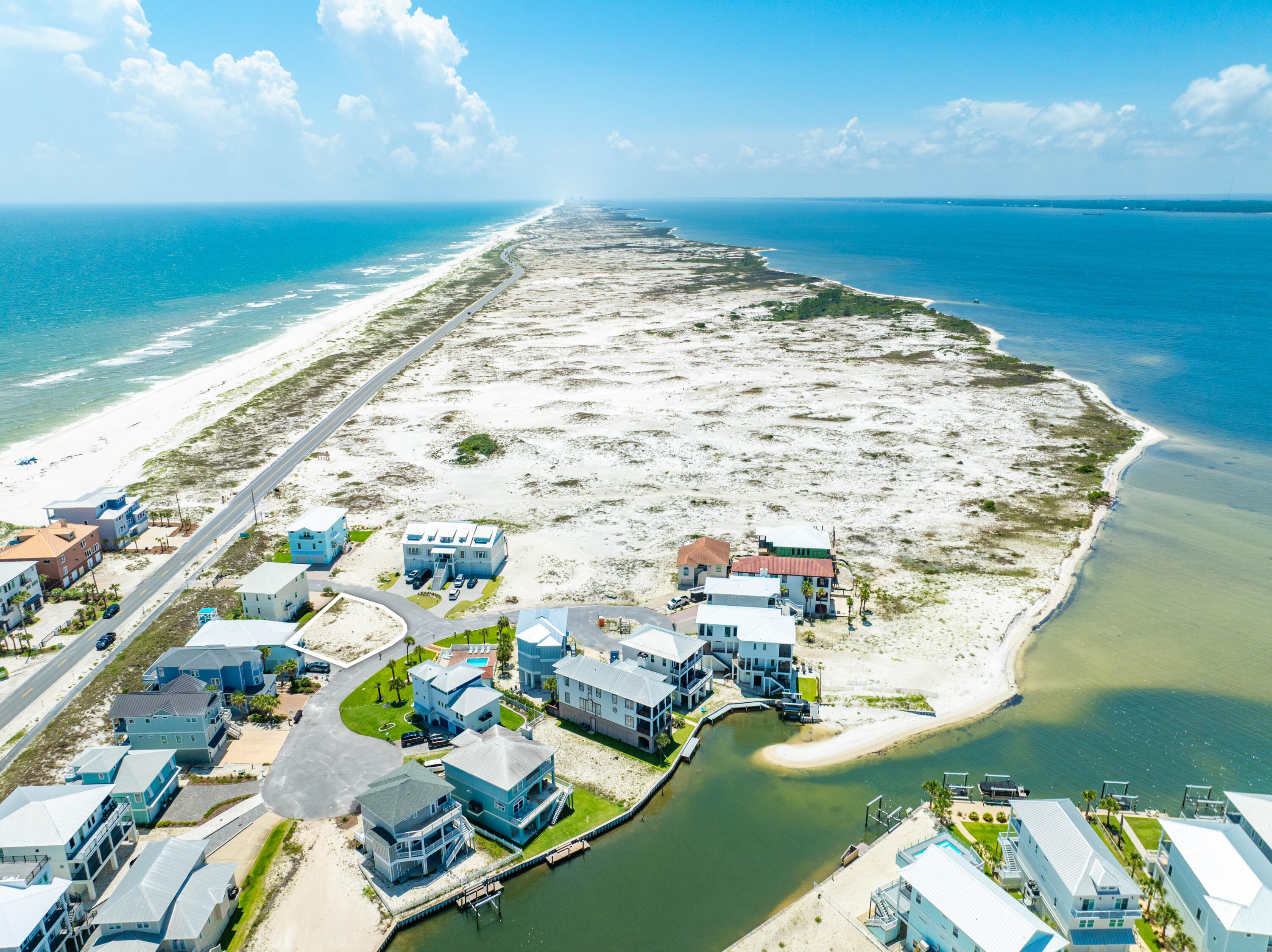 SAILMAKER COVE - Land