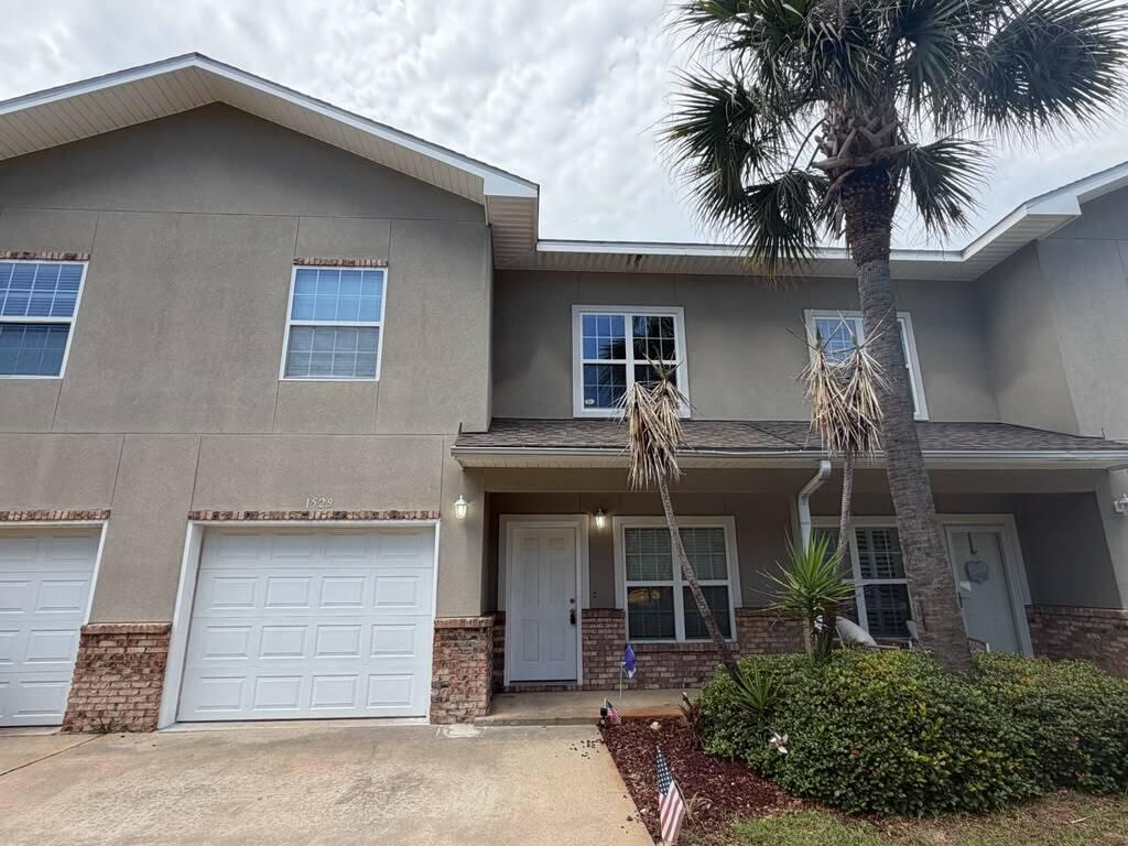 MERIDIAN SQUARE TOWNHOMES - Residential Lease