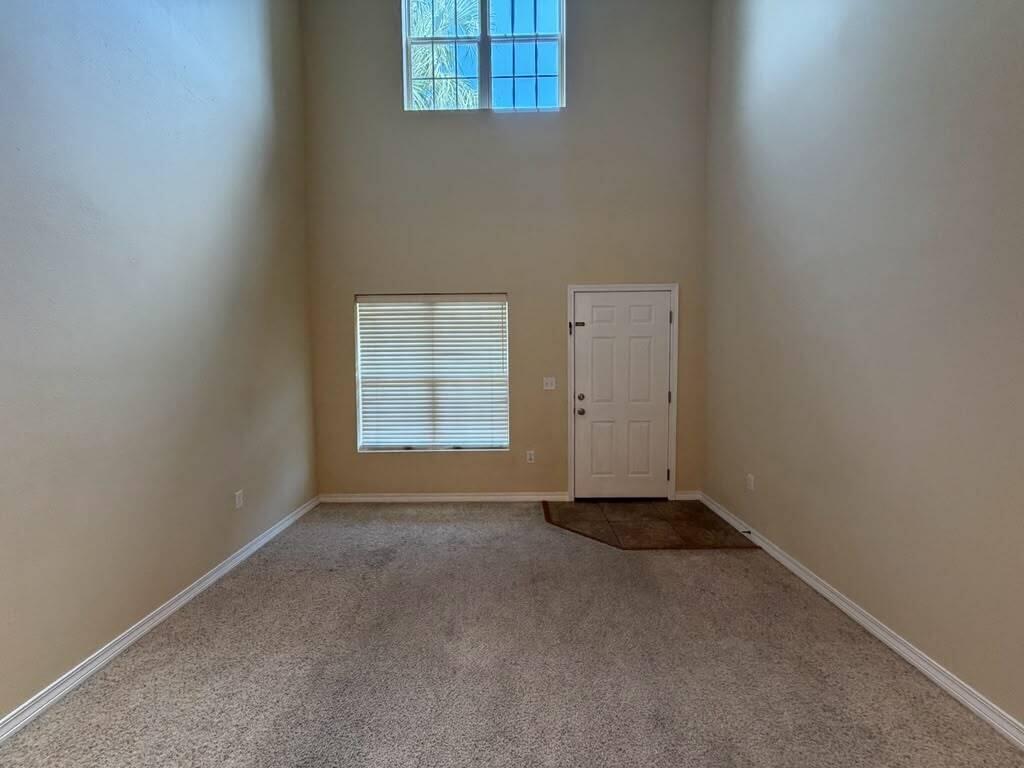 MERIDIAN SQUARE TOWNHOMES - Residential Lease