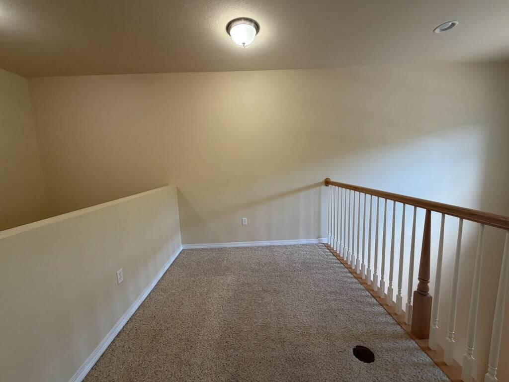 MERIDIAN SQUARE TOWNHOMES - Residential Lease