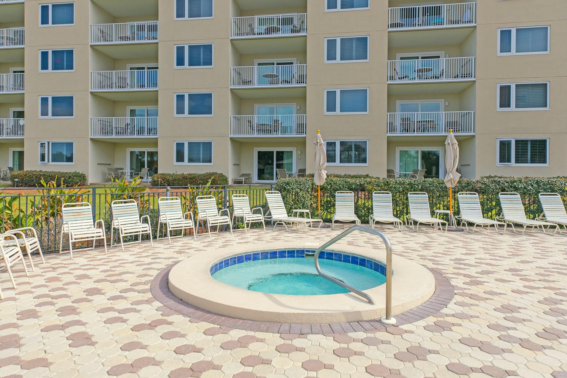 Islander unit 618 - Residential