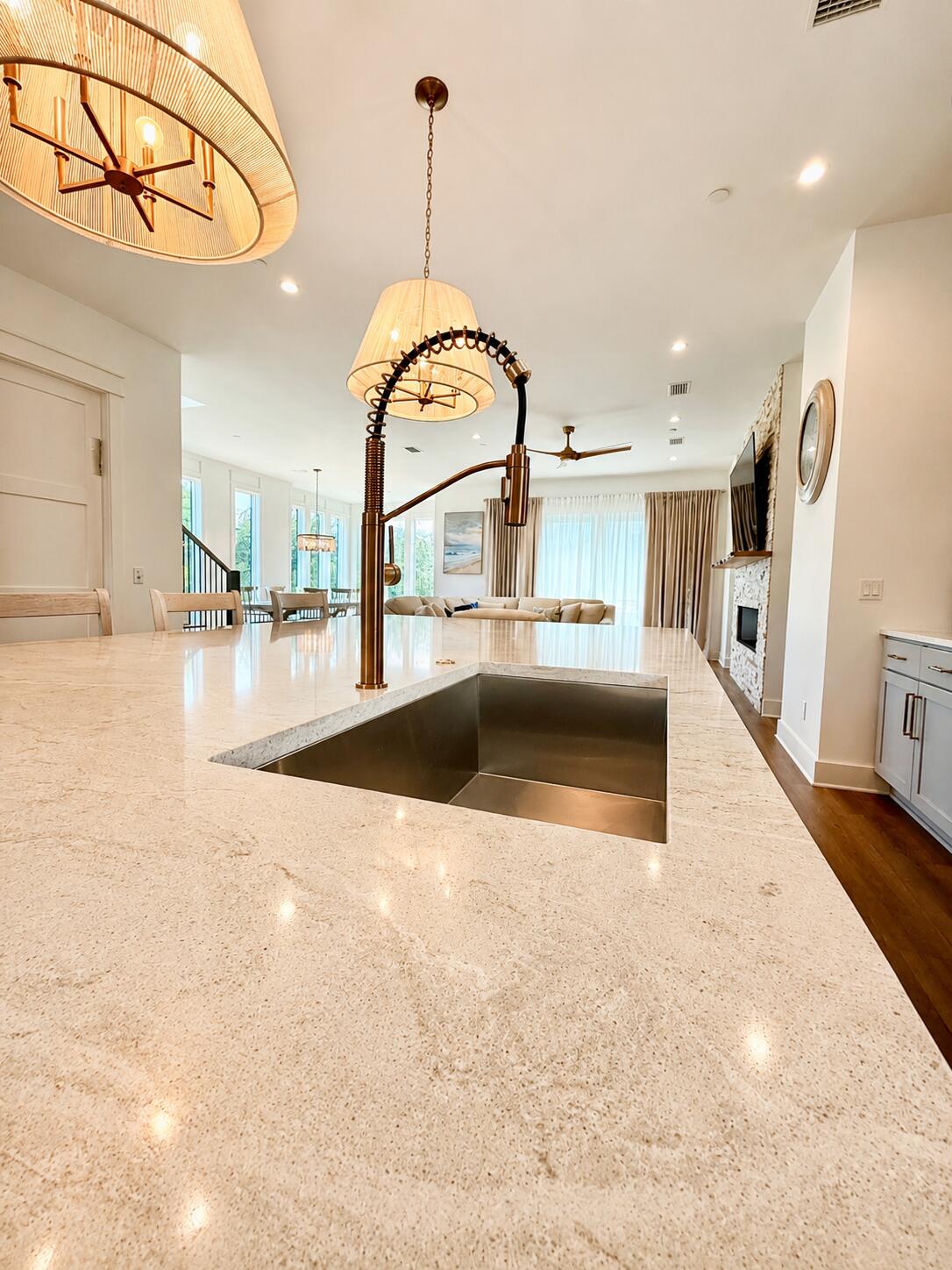 BLUE MOUNTAIN ESTATES - Residential