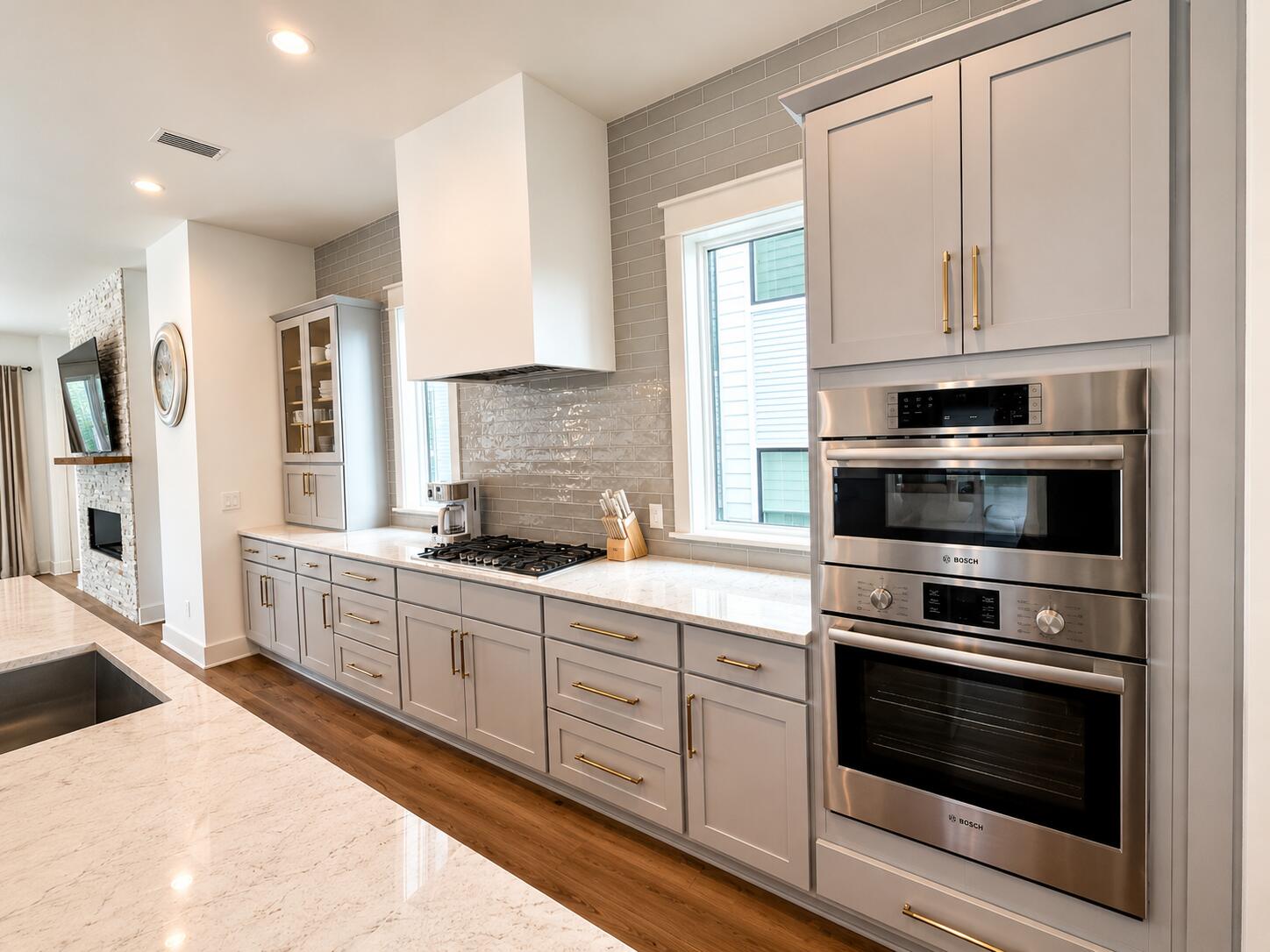 BLUE MOUNTAIN ESTATES - Residential
