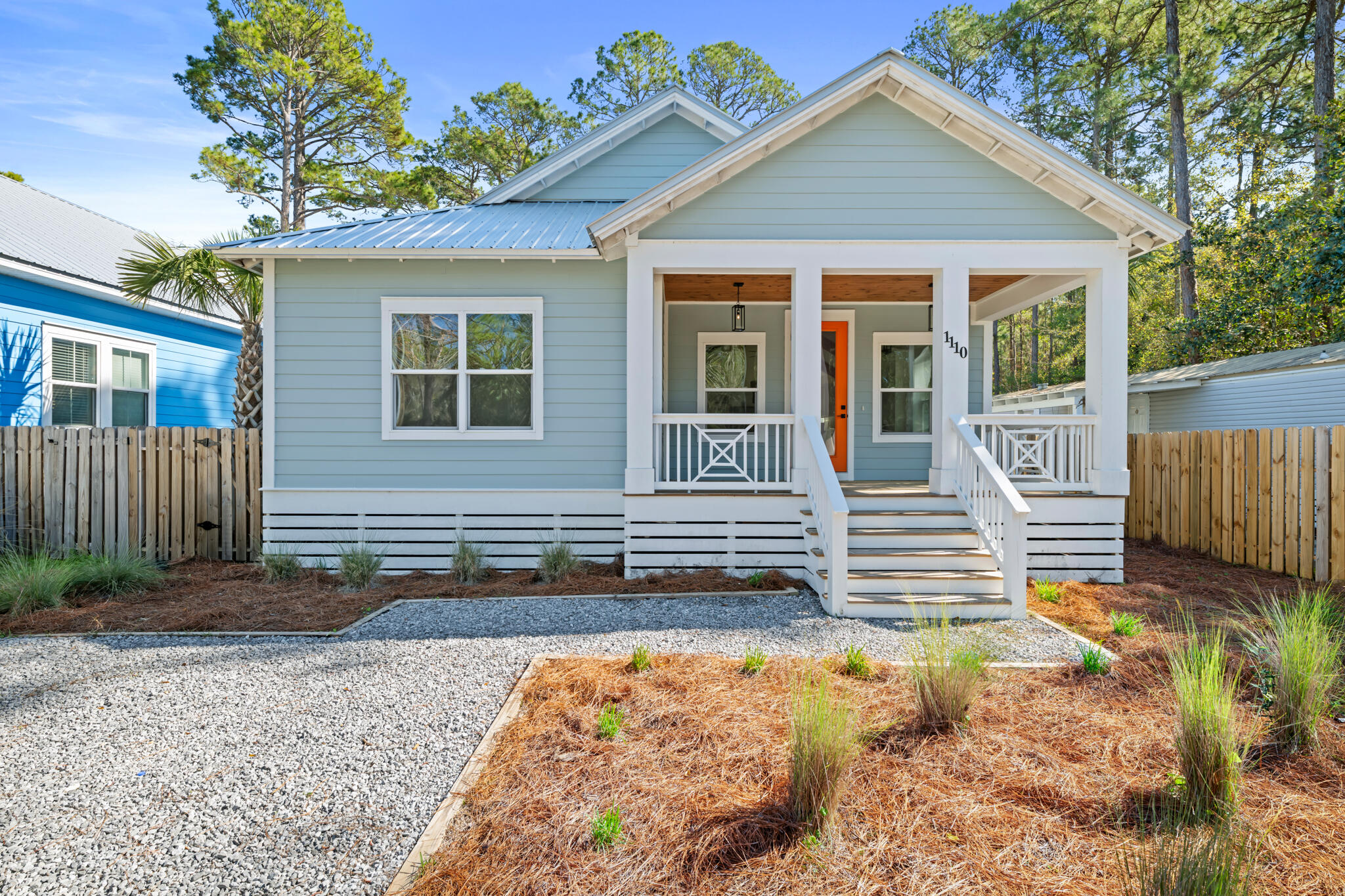TOWN OF SANTA ROSA - Residential