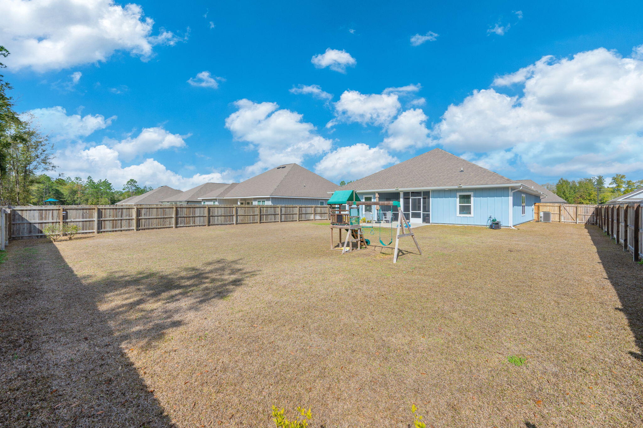 HILLWOOD ESTATES - Residential