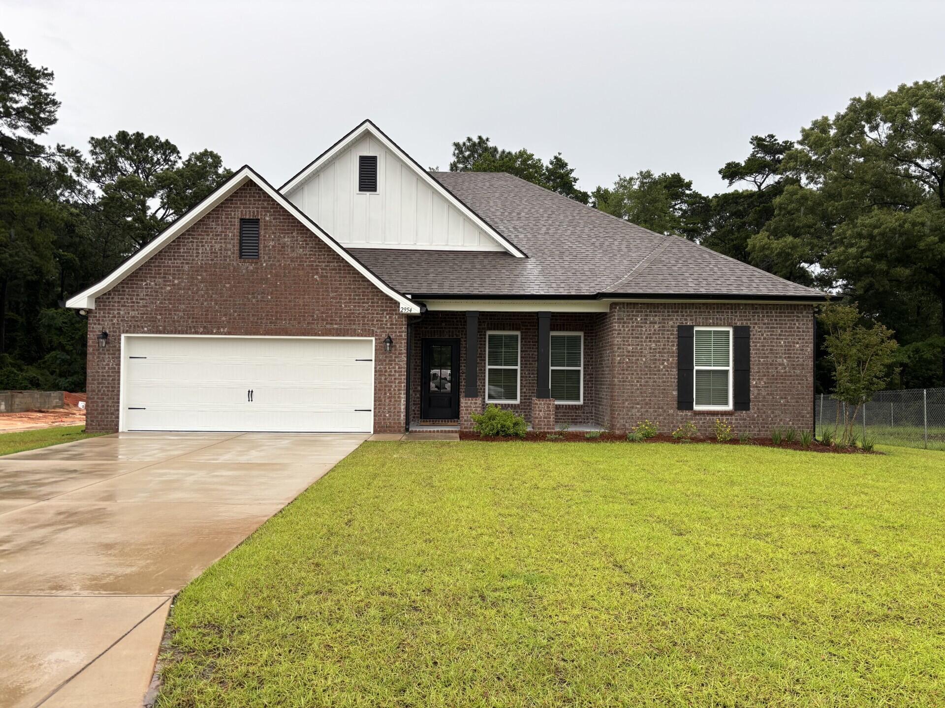 HOUSTON PLACE - Residential