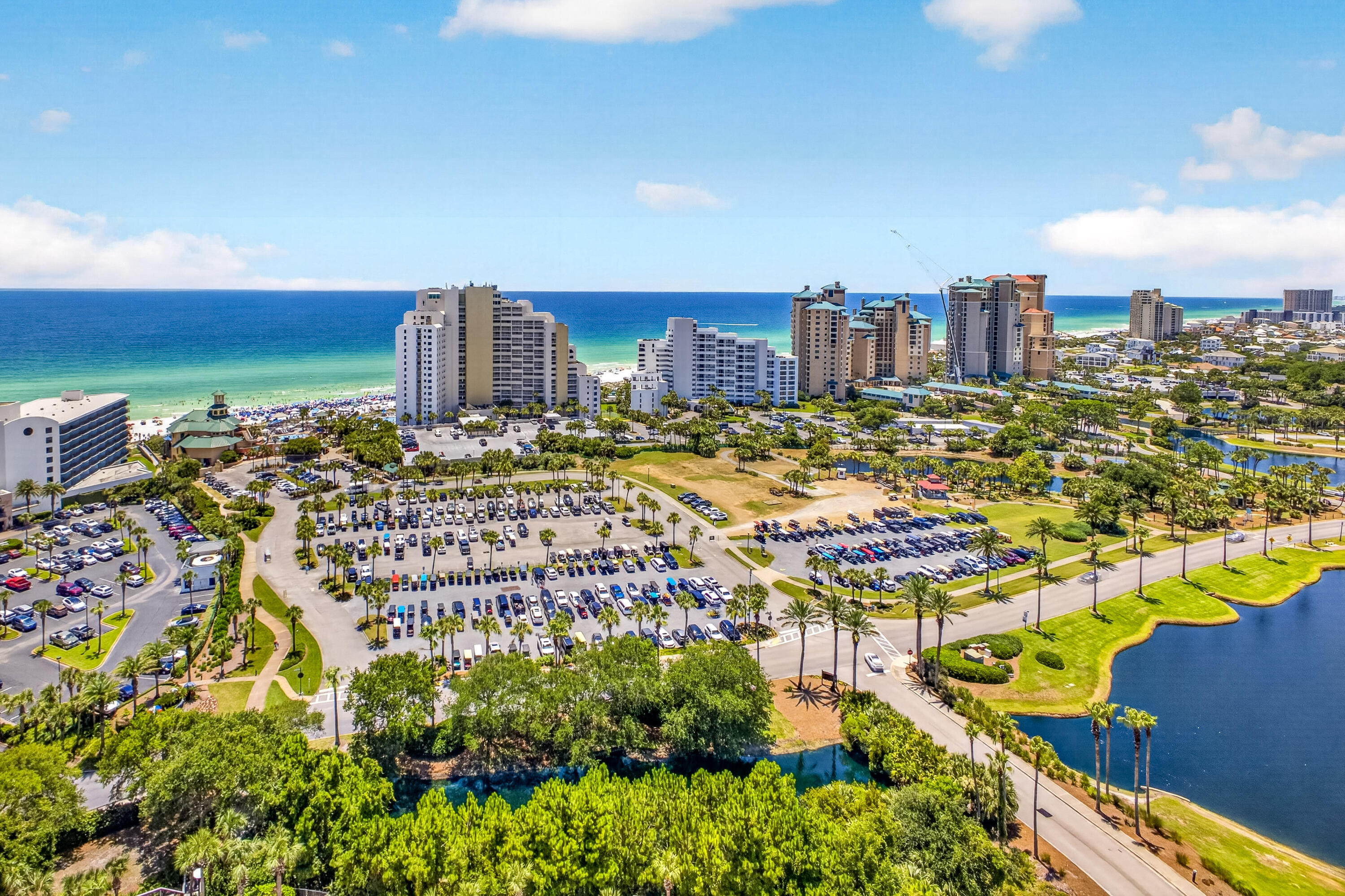 LUAU I - Residential