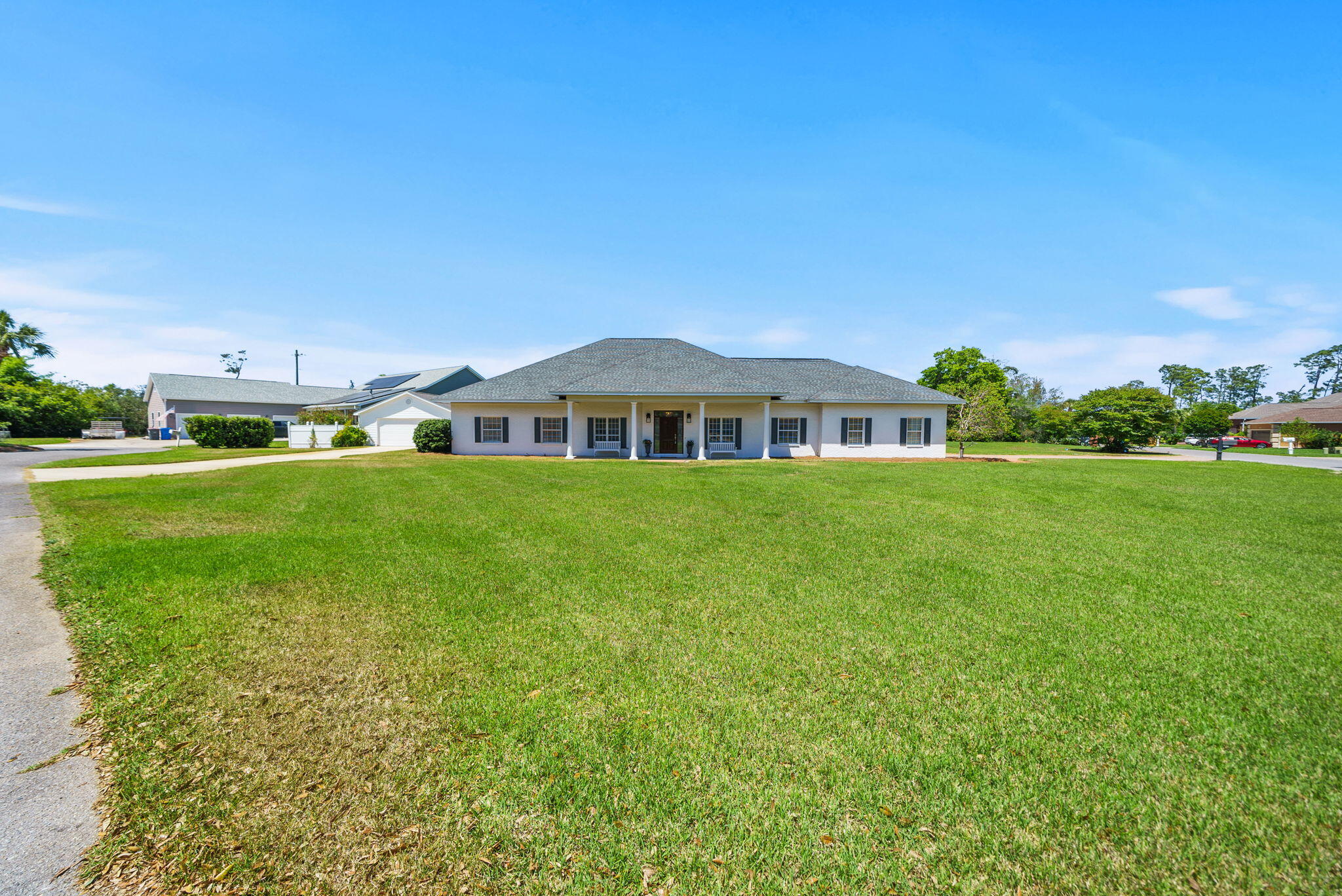 GRAND HARBOR - Residential