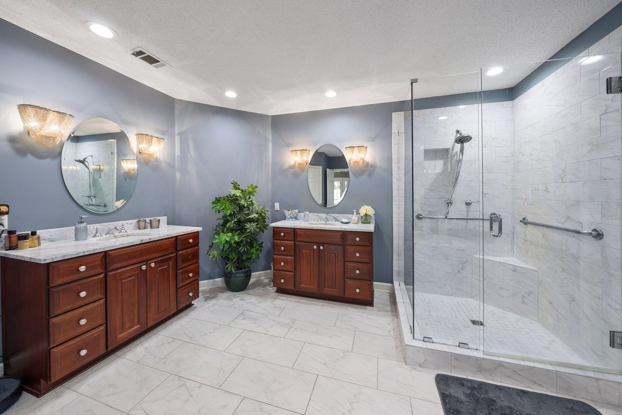 GRAND HARBOR - Residential