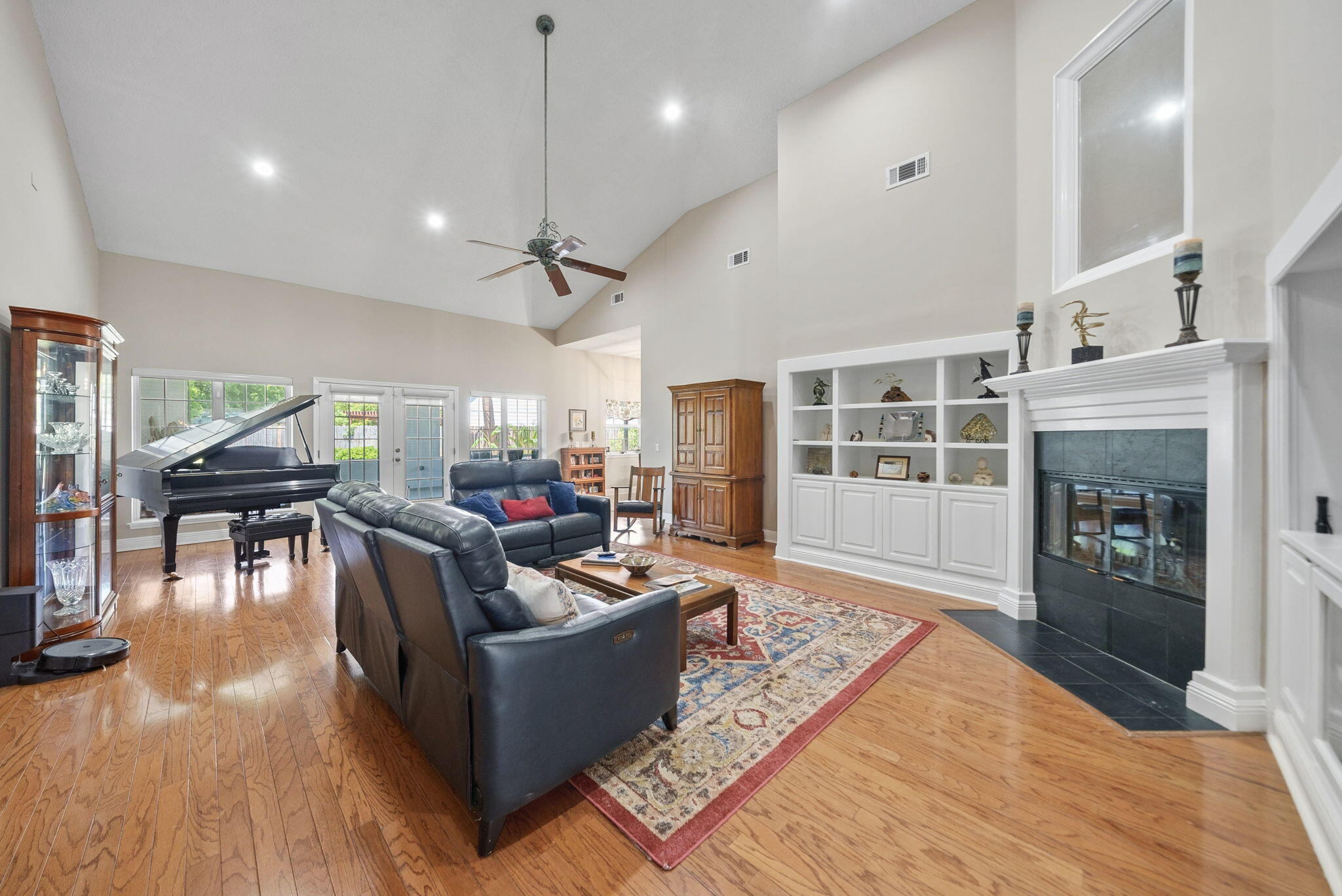 GRAND HARBOR - Residential