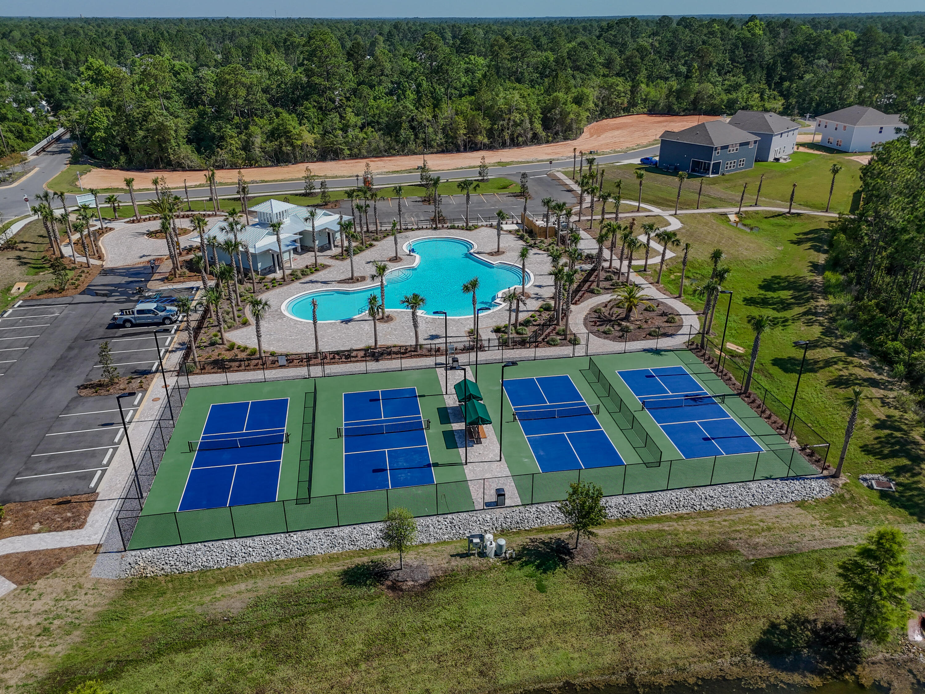 BEAR CREEK COTTAGES - Residential