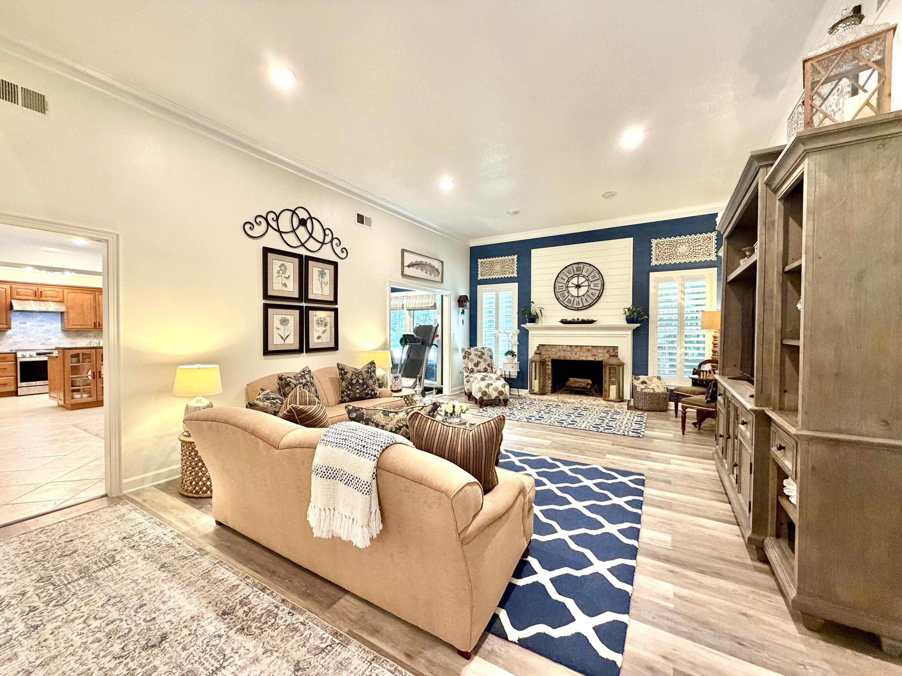 KENNEDY LAKES NORTH - Residential