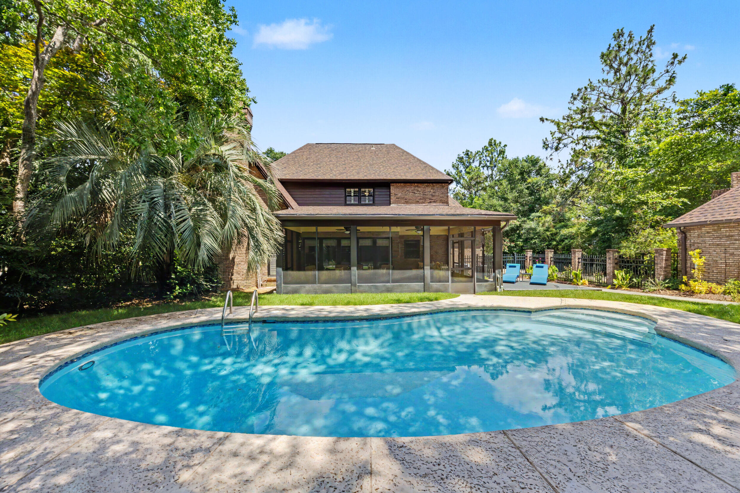 KENNEDY LAKES NORTH - Residential