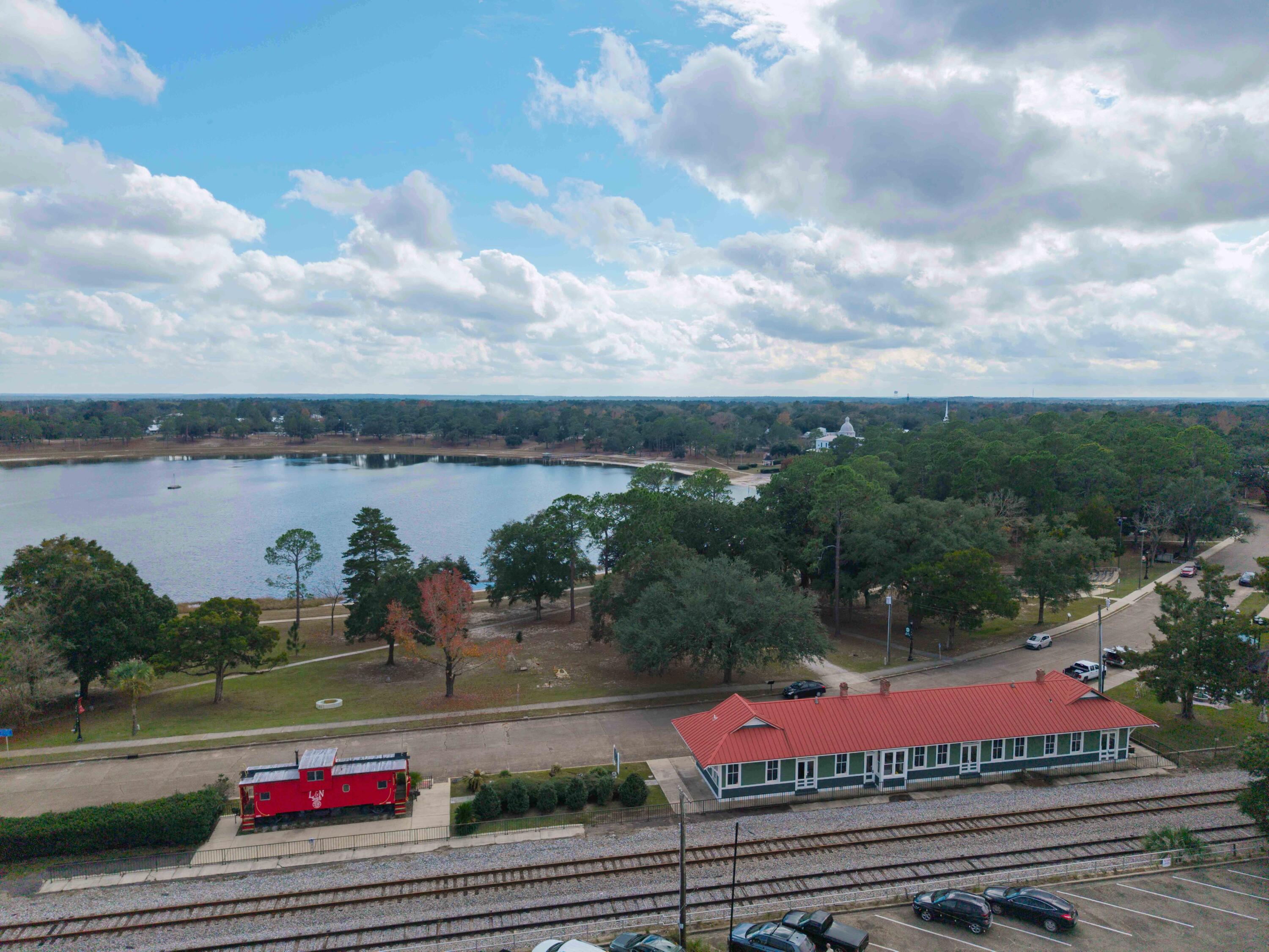OAKWOOD HILLS UNIT 1 - Residential