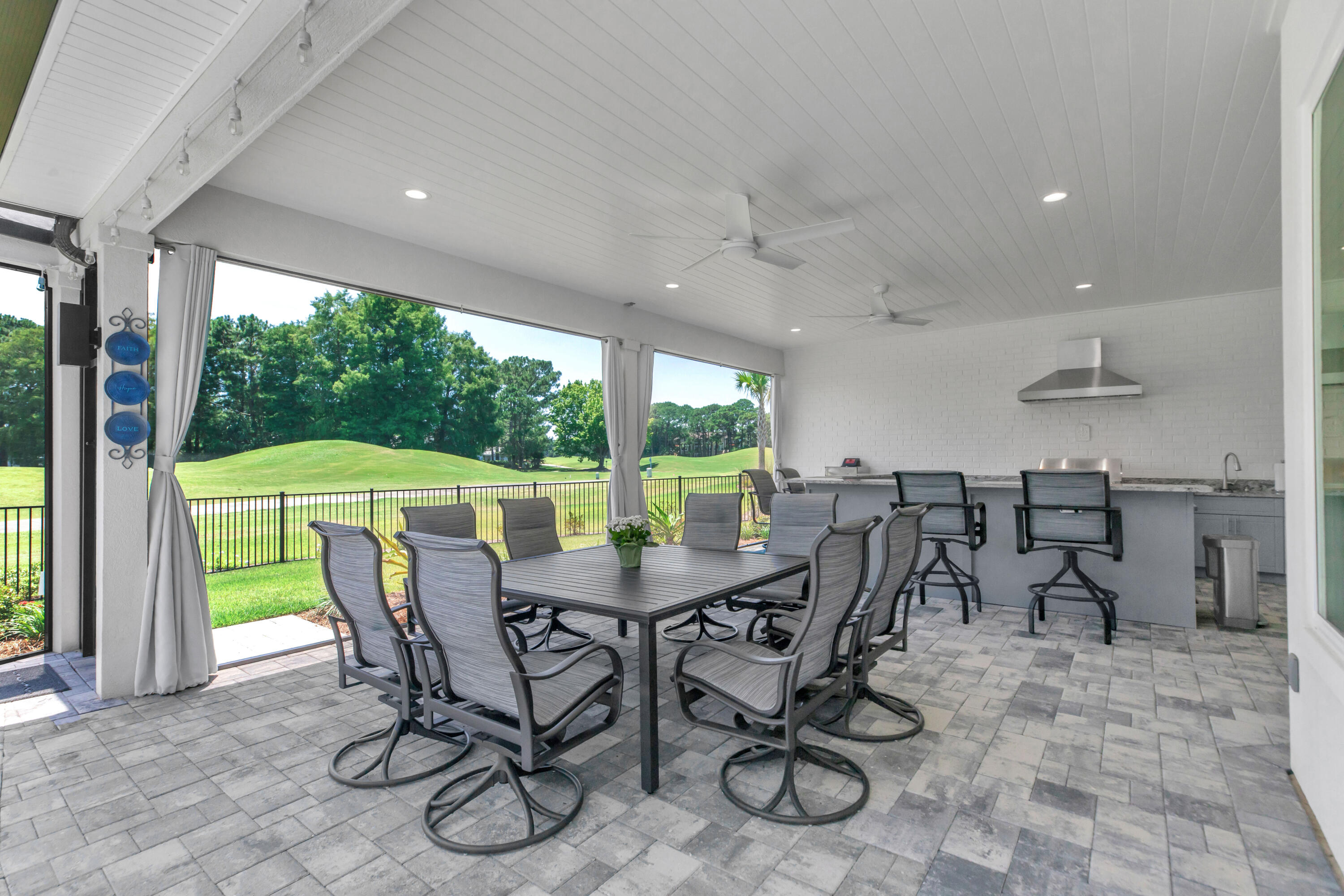 Troon Drive / Sandestin - Residential