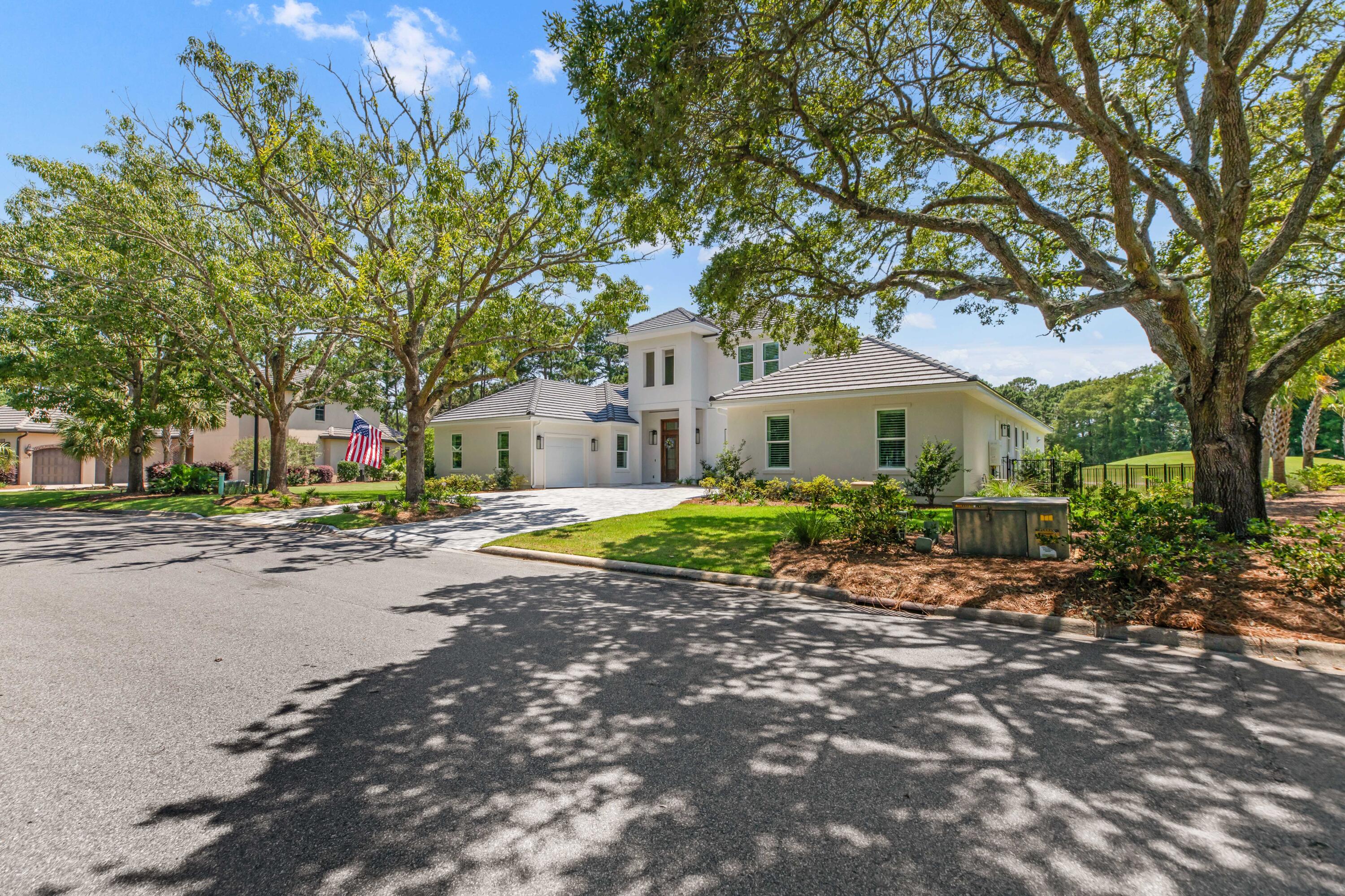 Troon Drive / Sandestin - Residential