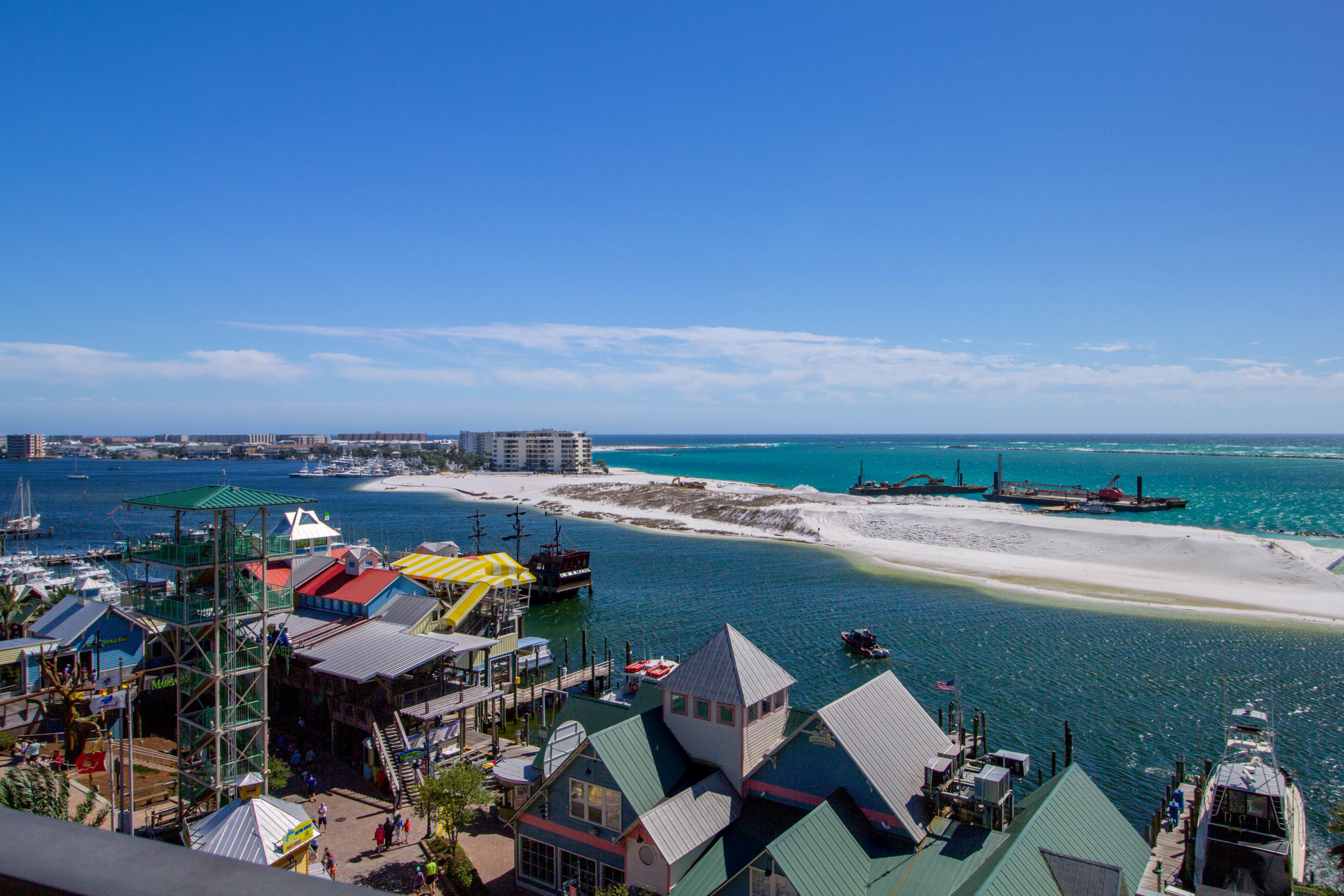 EMERALD GRANDE - Residential