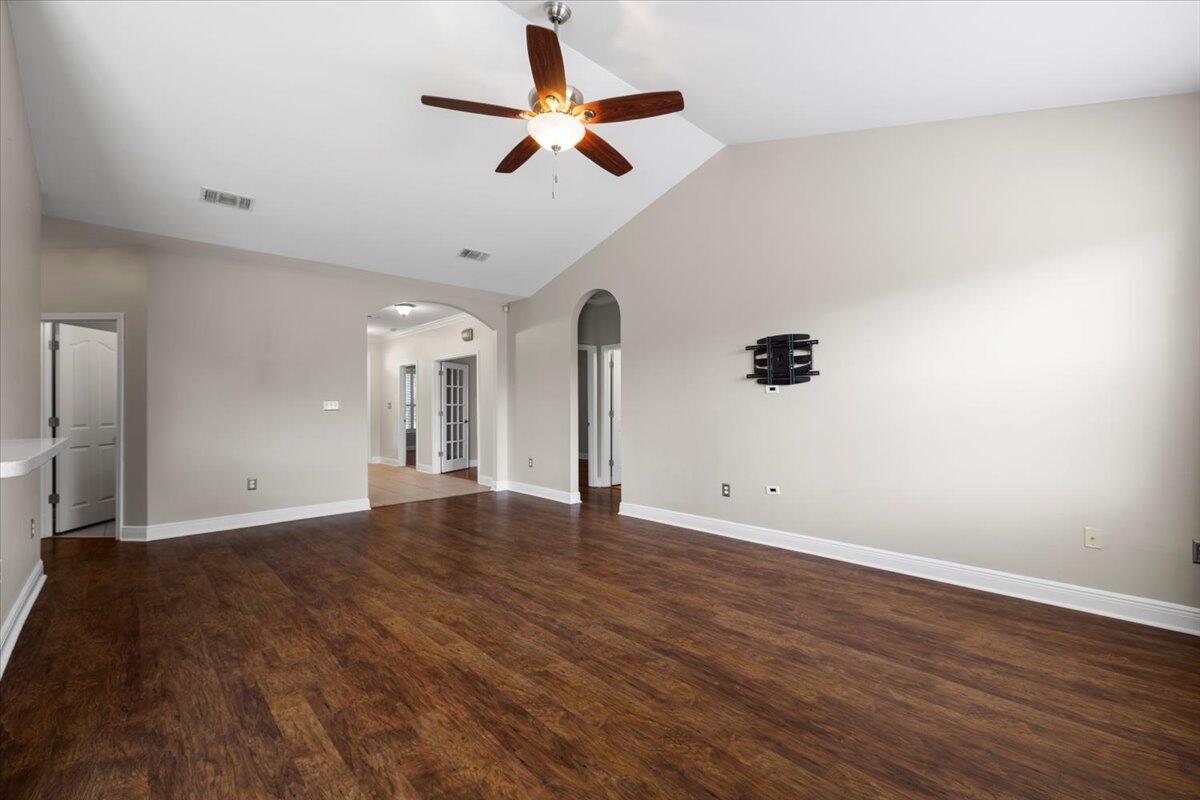 TREASURE ISLE ESTATES - Residential Lease