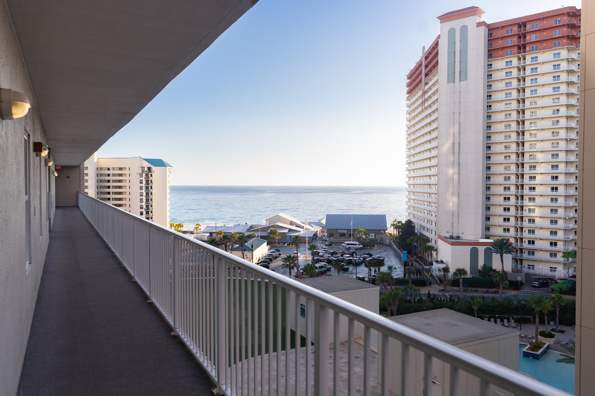 Laketown Wharf - Residential