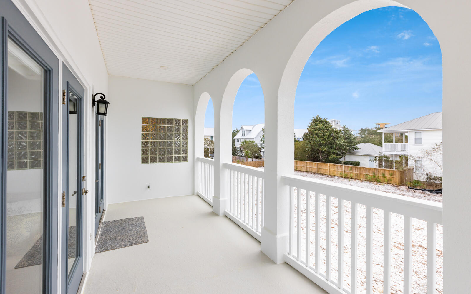 BLUE MOUNTAIN BEACH - Residential