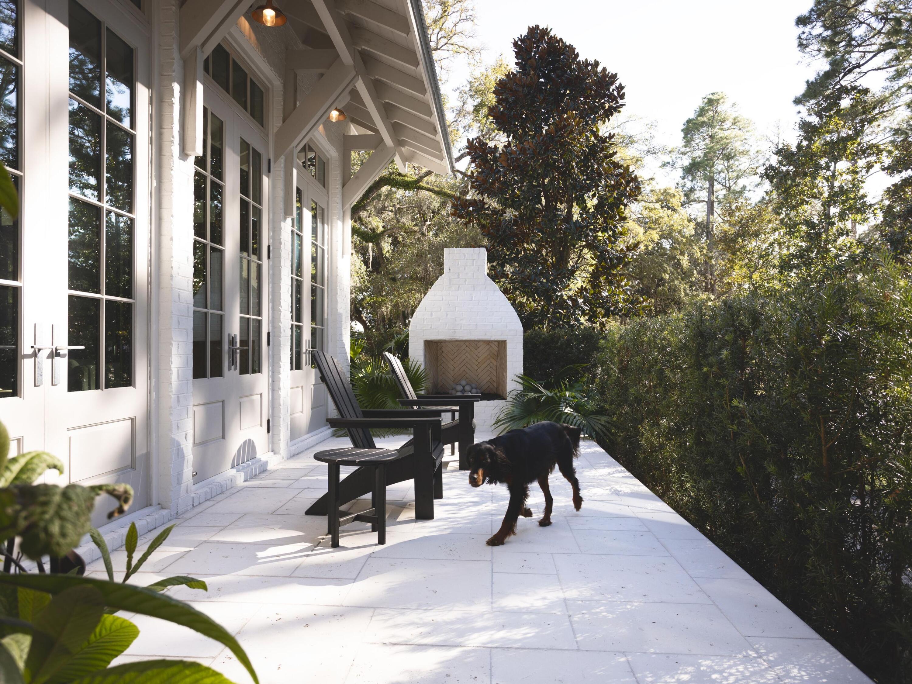 CHURCHILL OAKS - Residential