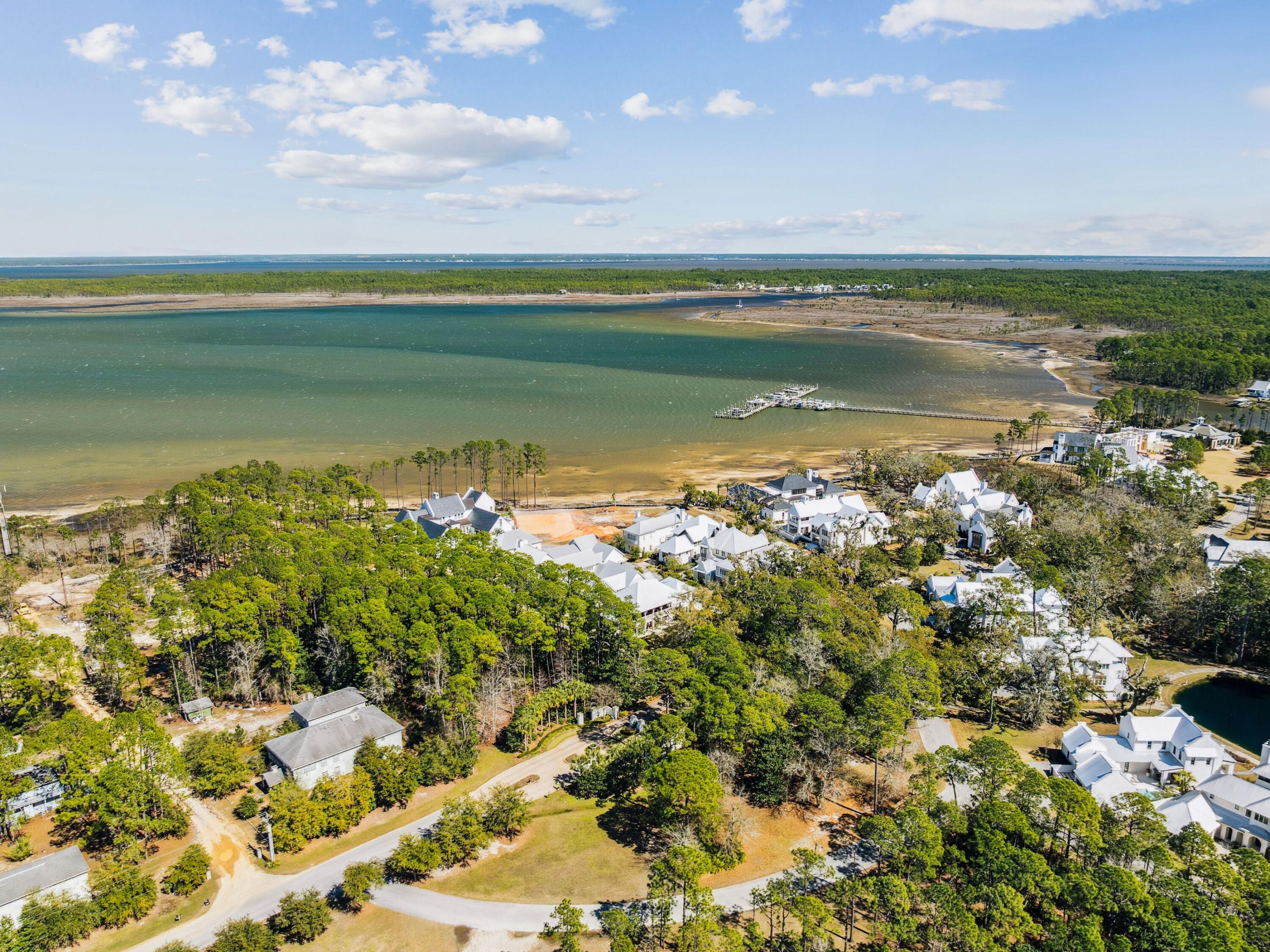 CHURCHILL OAKS - Residential