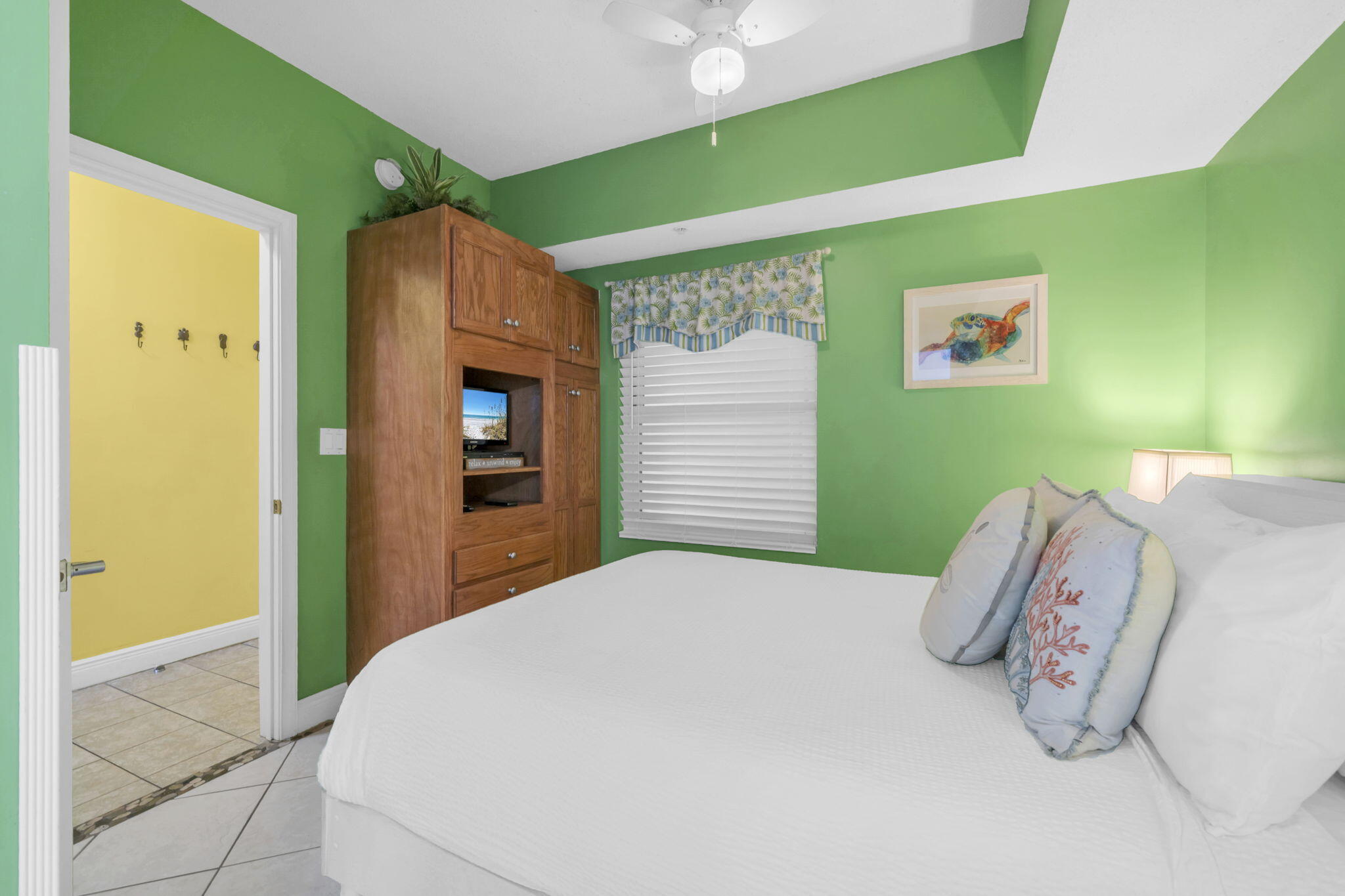 WATERS EDGE - Residential