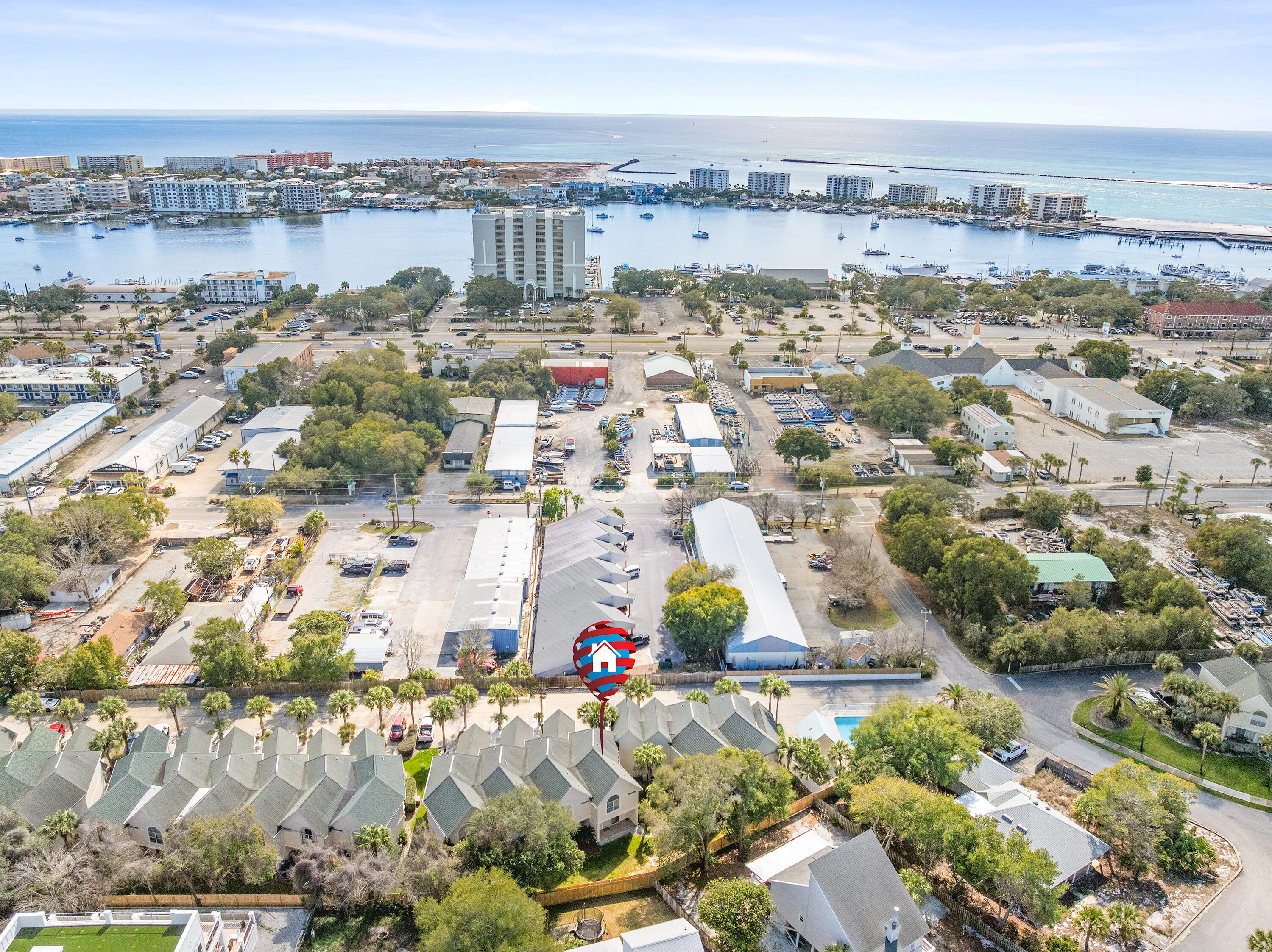 PELICAN PLACE T/H EAST LOT 3 - Residential