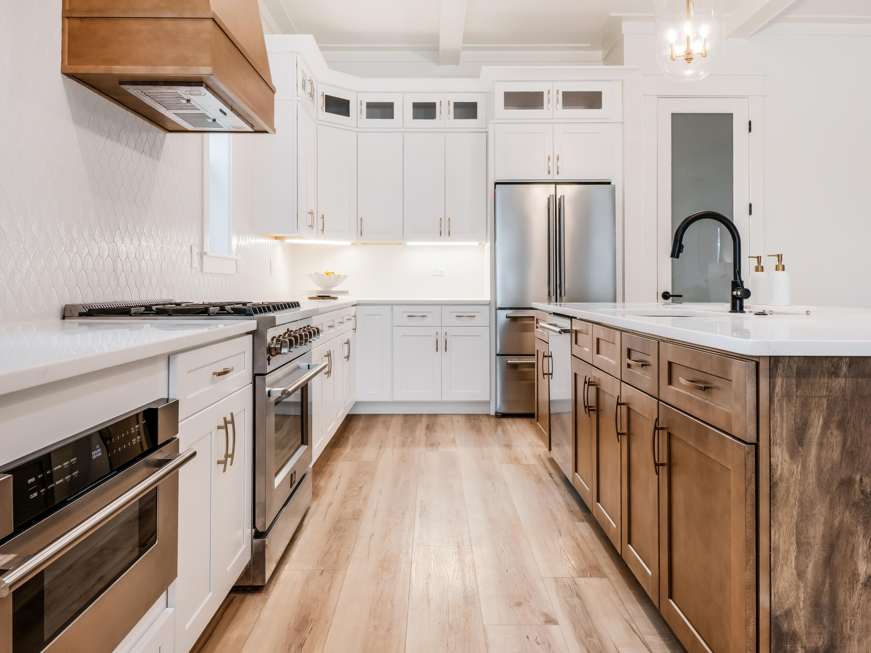 EASTERN LAKE S/D - Residential