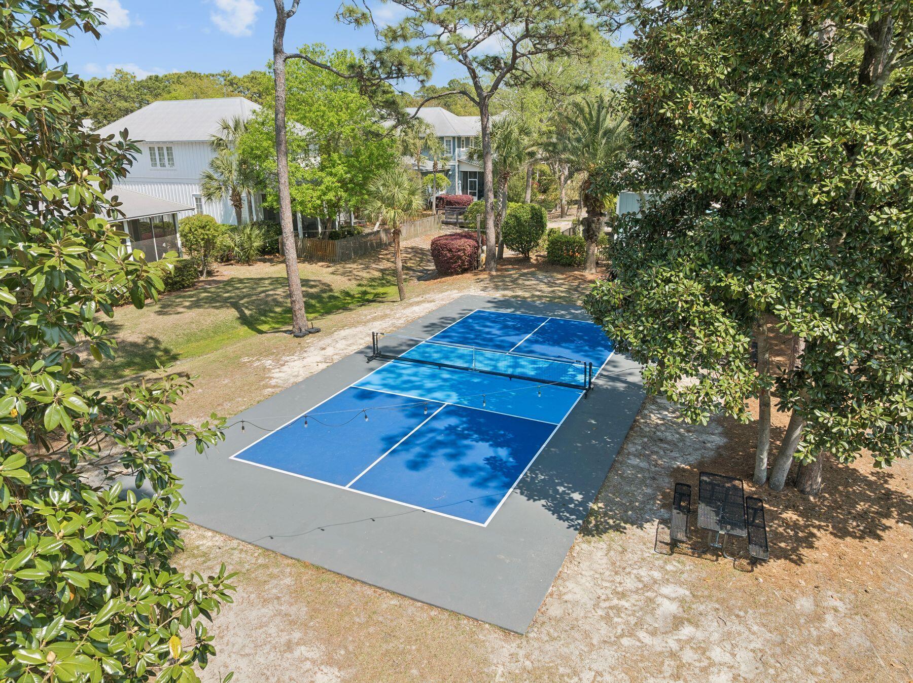 CARSON OAKS - Residential